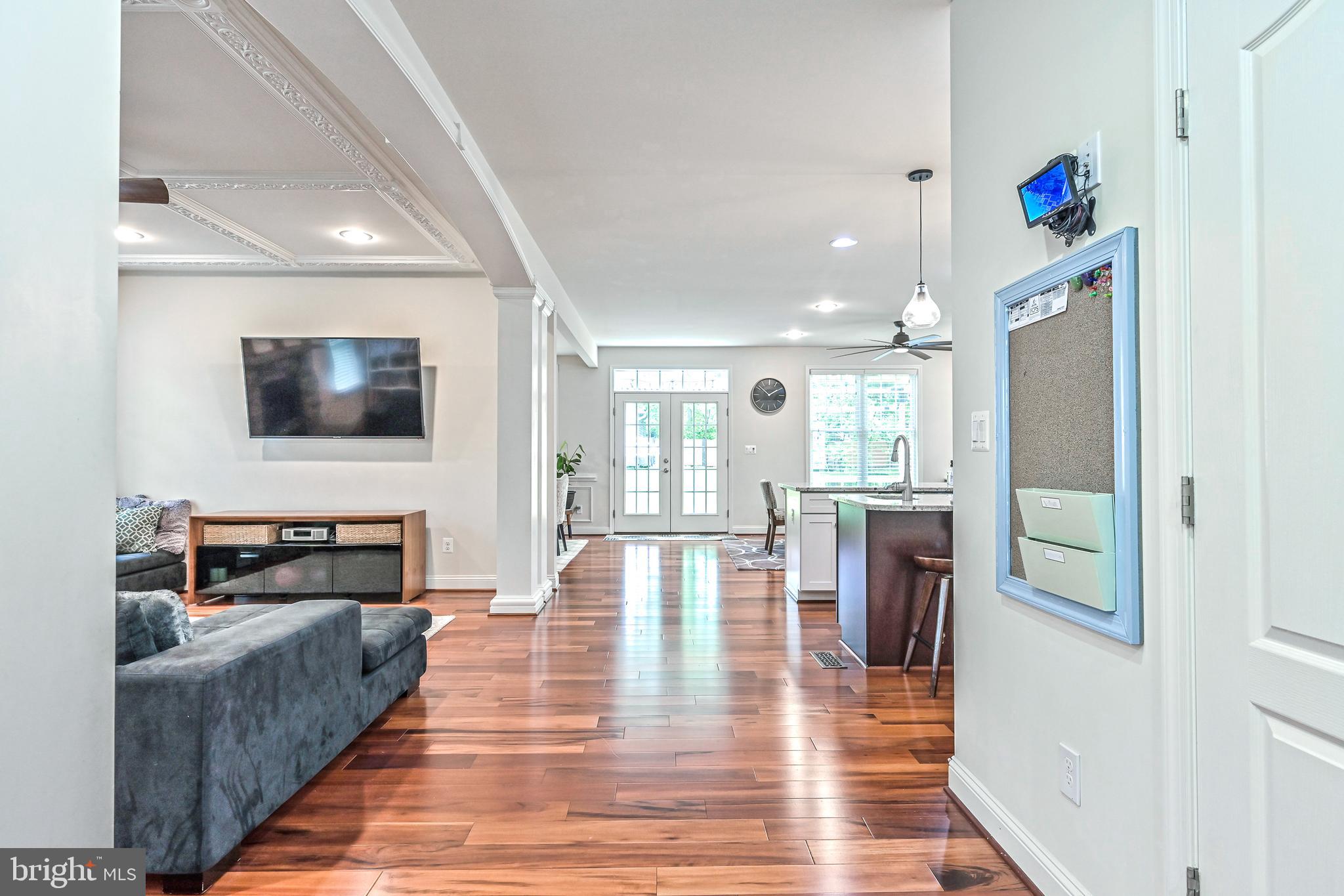 KINGCREST - Residential Lease