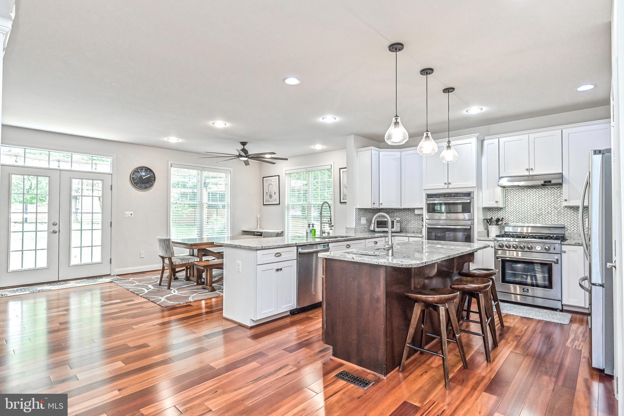 KINGCREST - Residential Lease