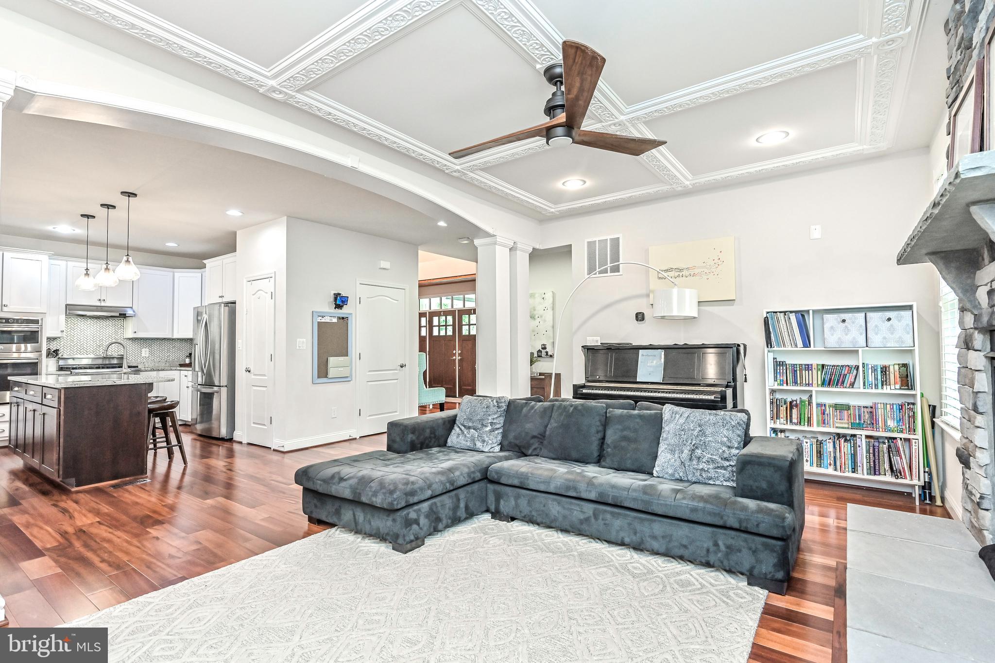 KINGCREST - Residential Lease