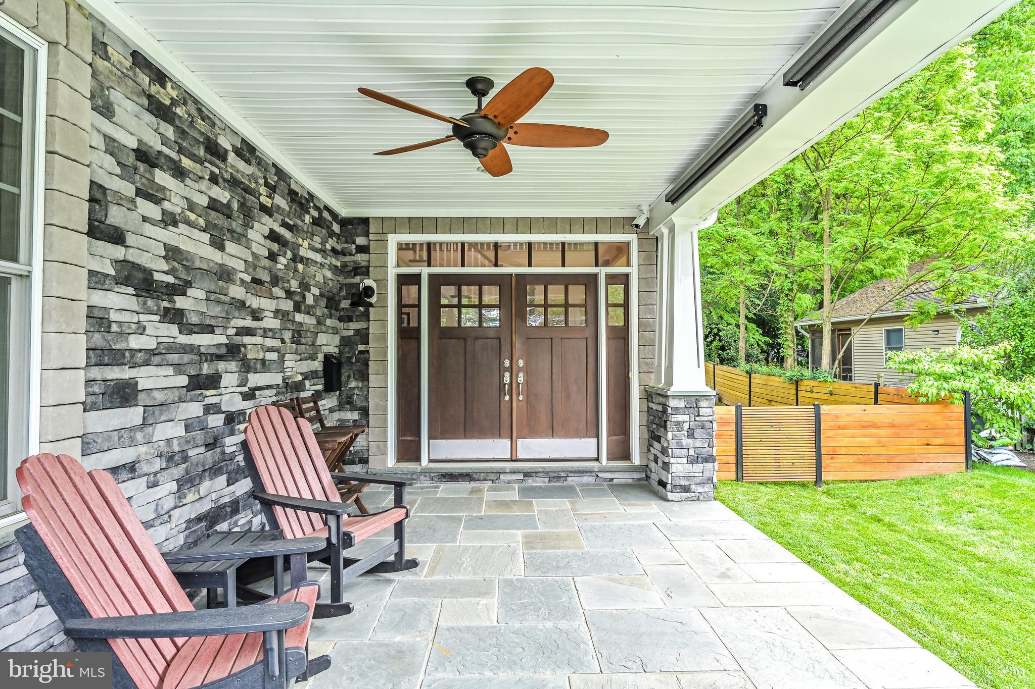 KINGCREST - Residential Lease