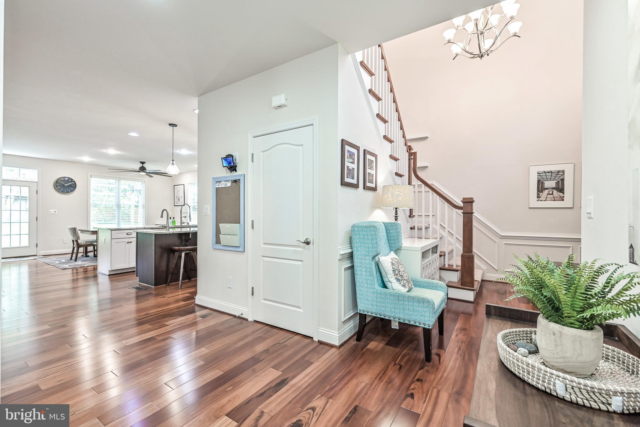 KINGCREST - Residential Lease