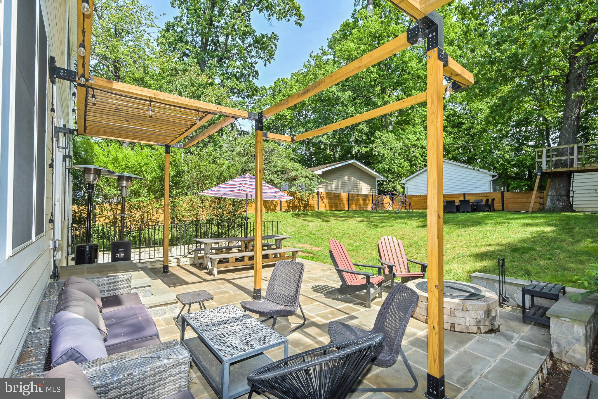 KINGCREST - Residential Lease