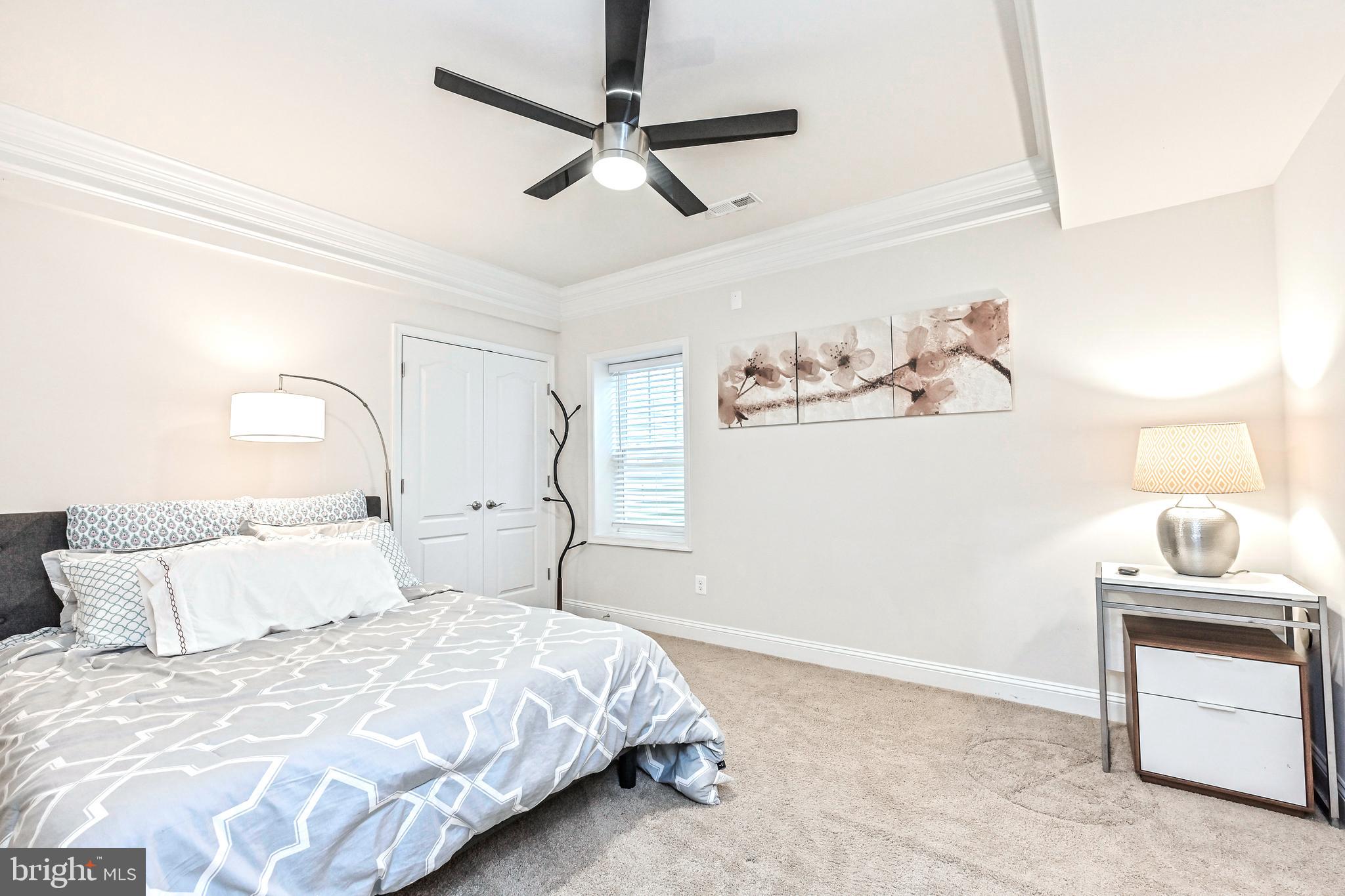 KINGCREST - Residential Lease