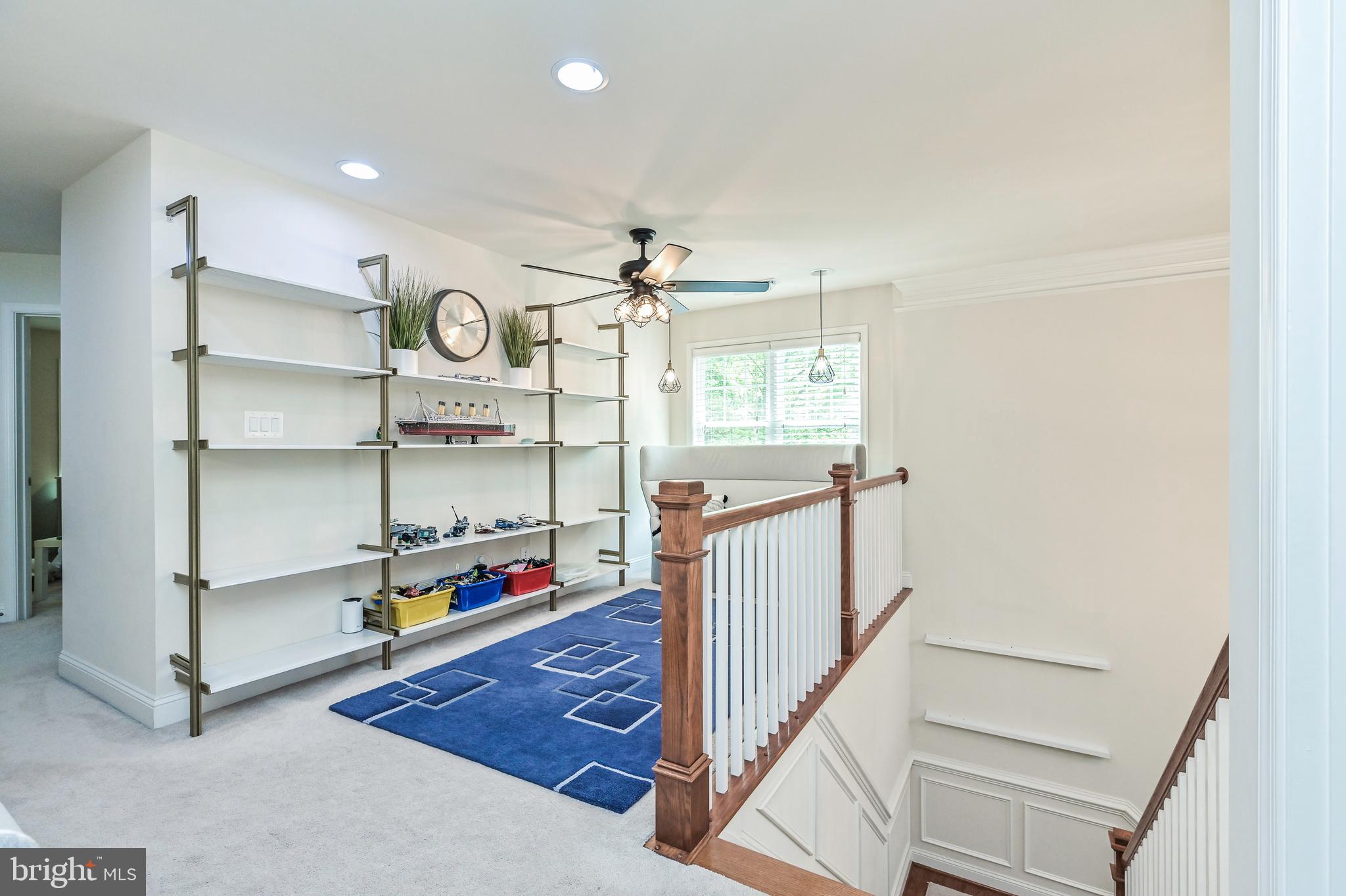 KINGCREST - Residential Lease