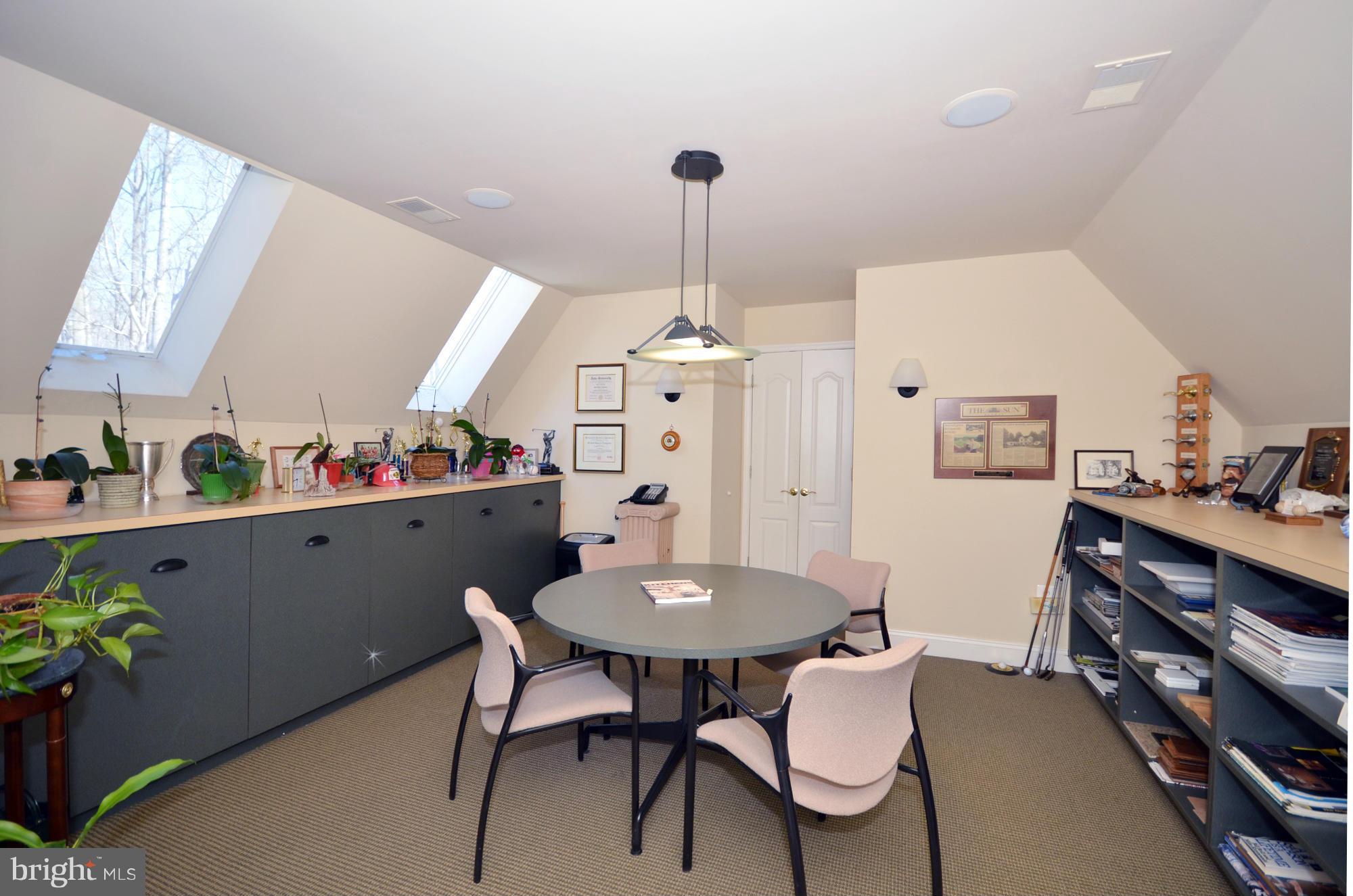 VELVET VALLEY - Residential