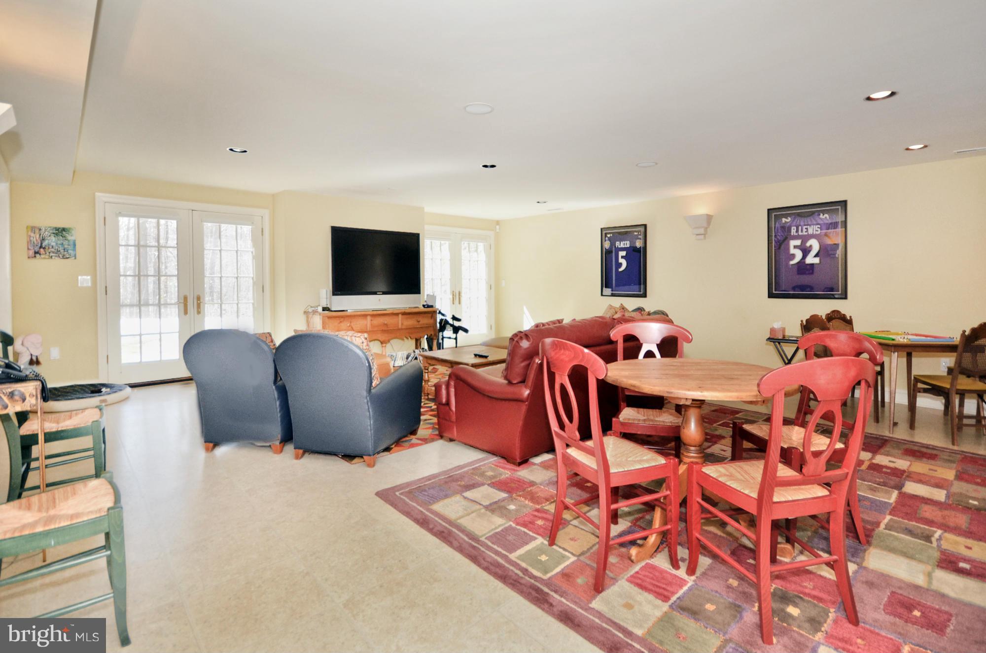 VELVET VALLEY - Residential