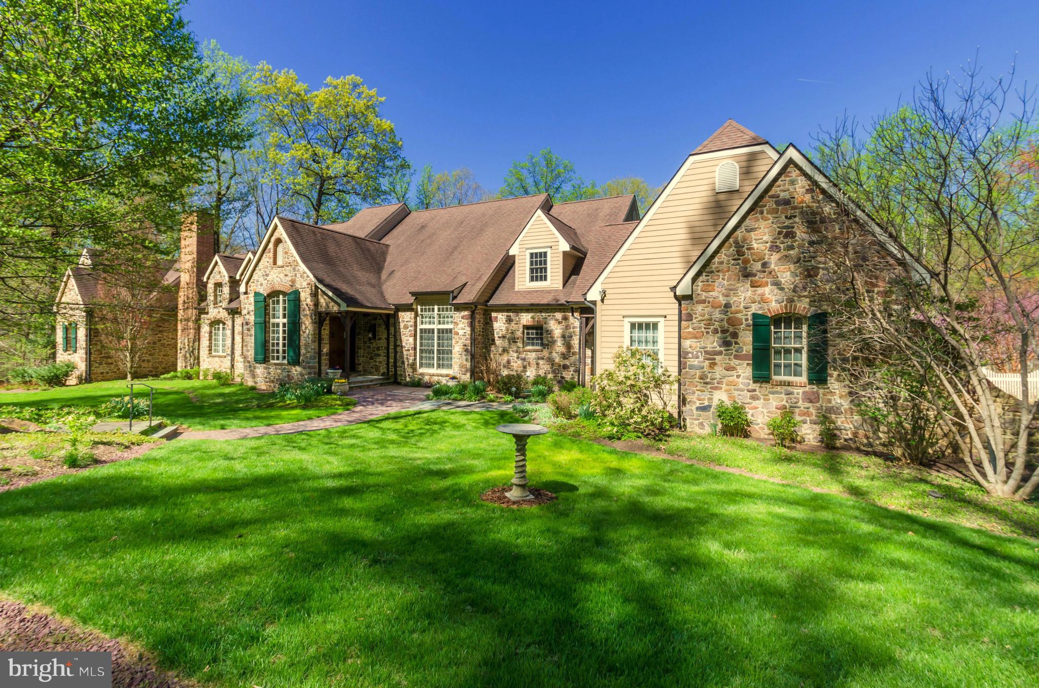 VELVET VALLEY - Residential