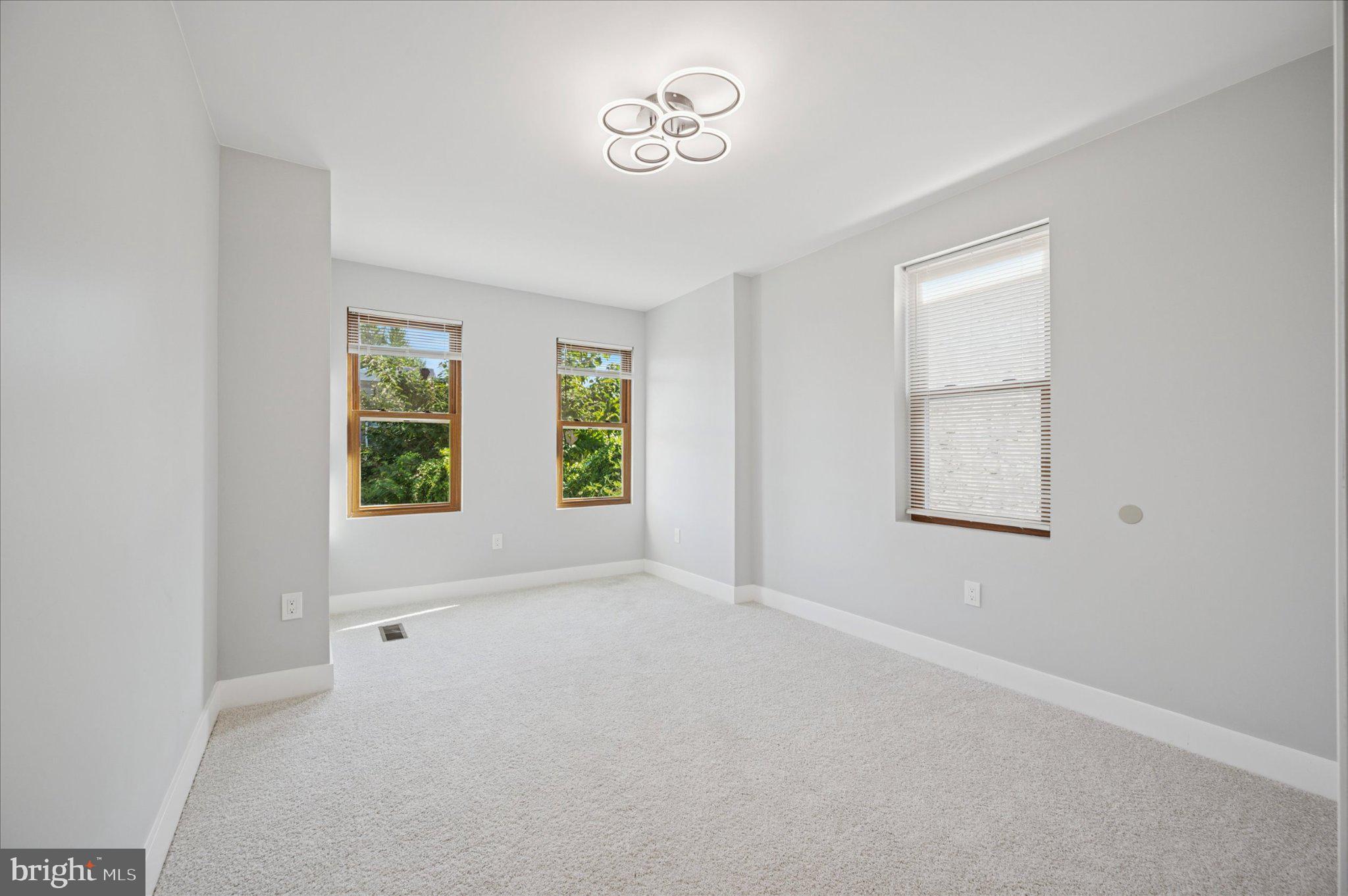 PHILADELPHIA - Residential