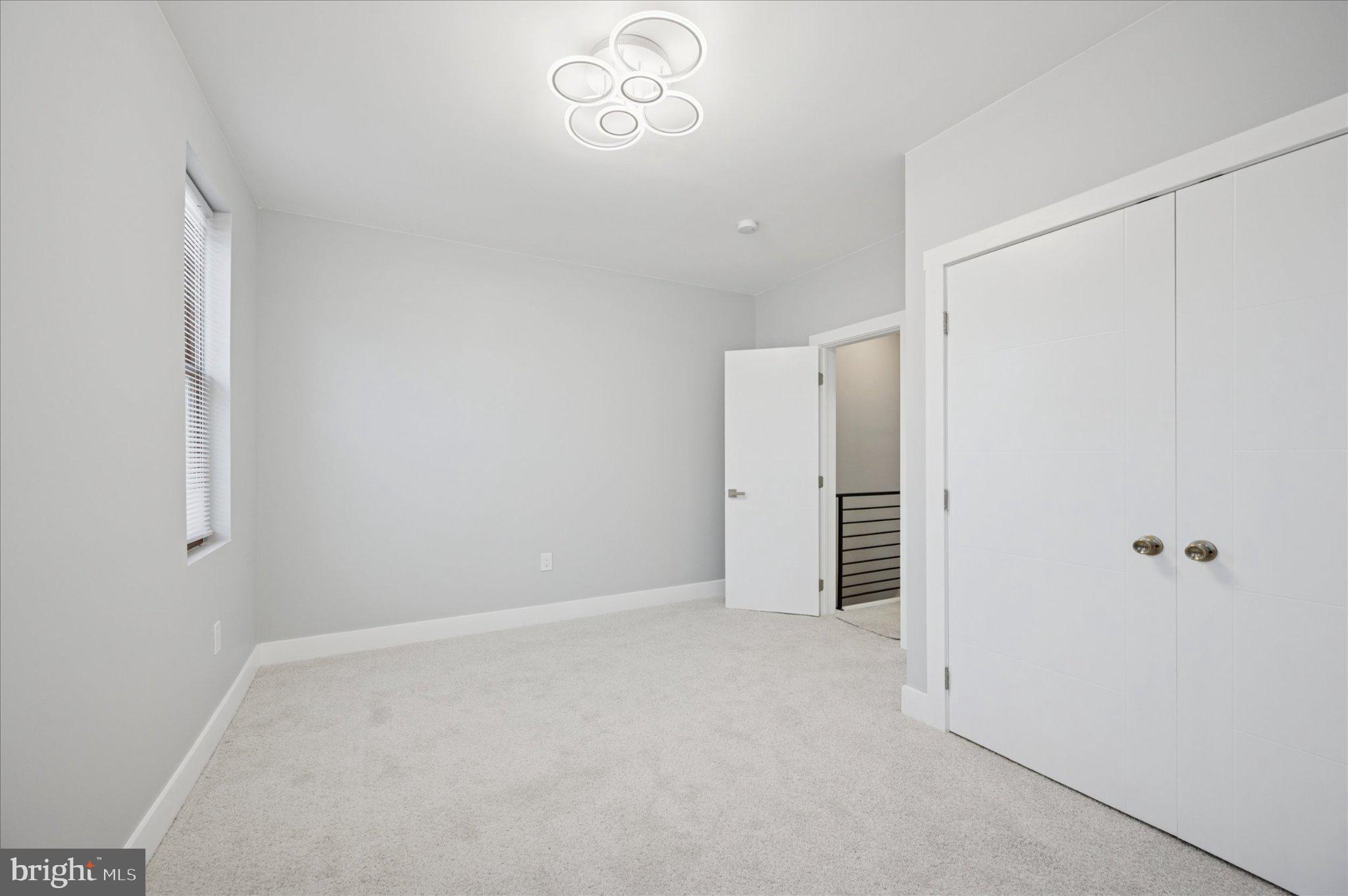 PHILADELPHIA - Residential