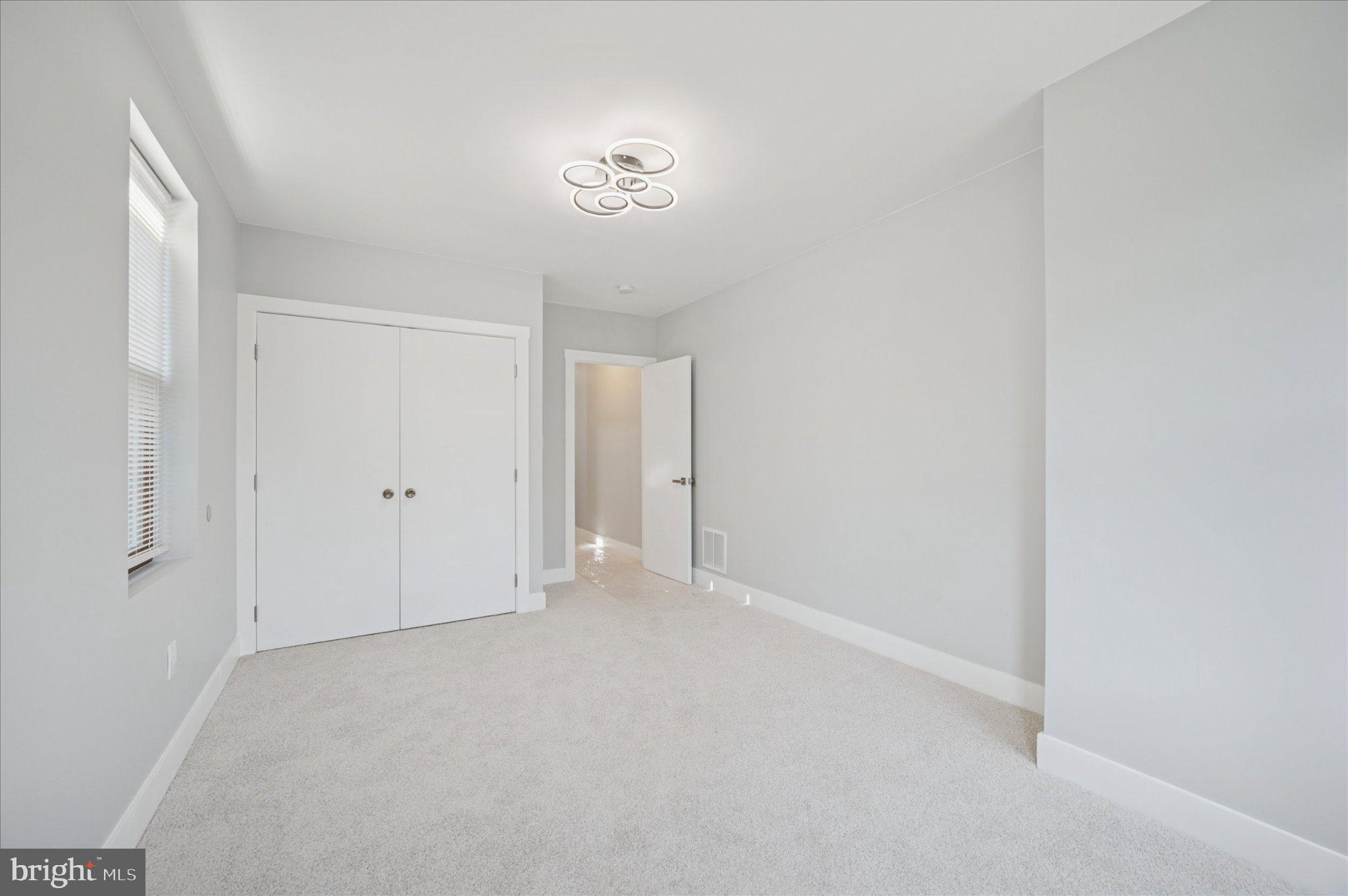 PHILADELPHIA - Residential