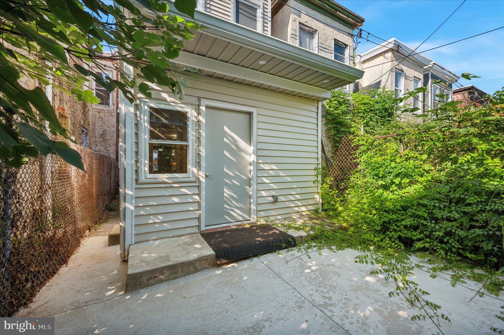 PHILADELPHIA - Residential