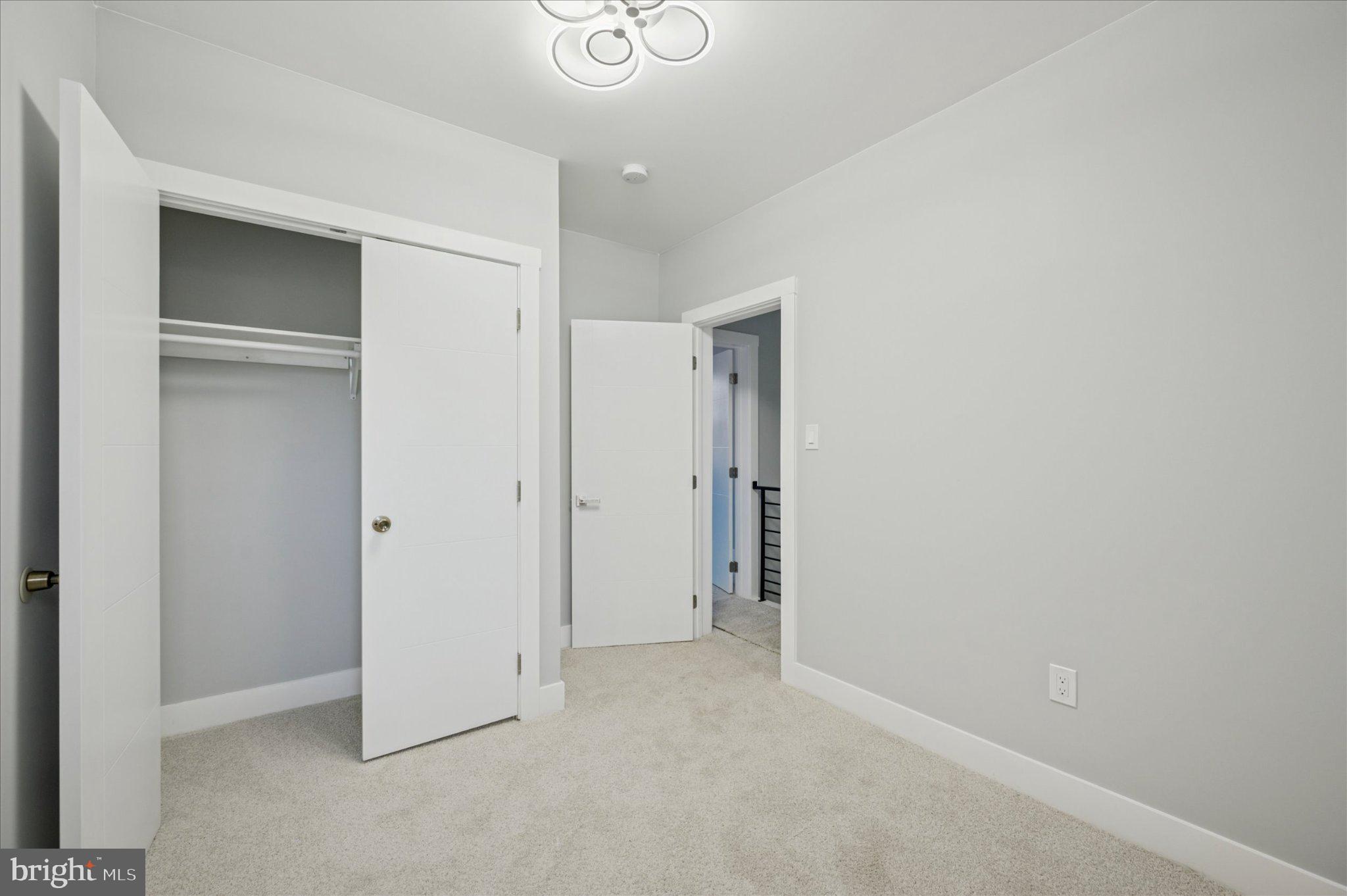 PHILADELPHIA - Residential