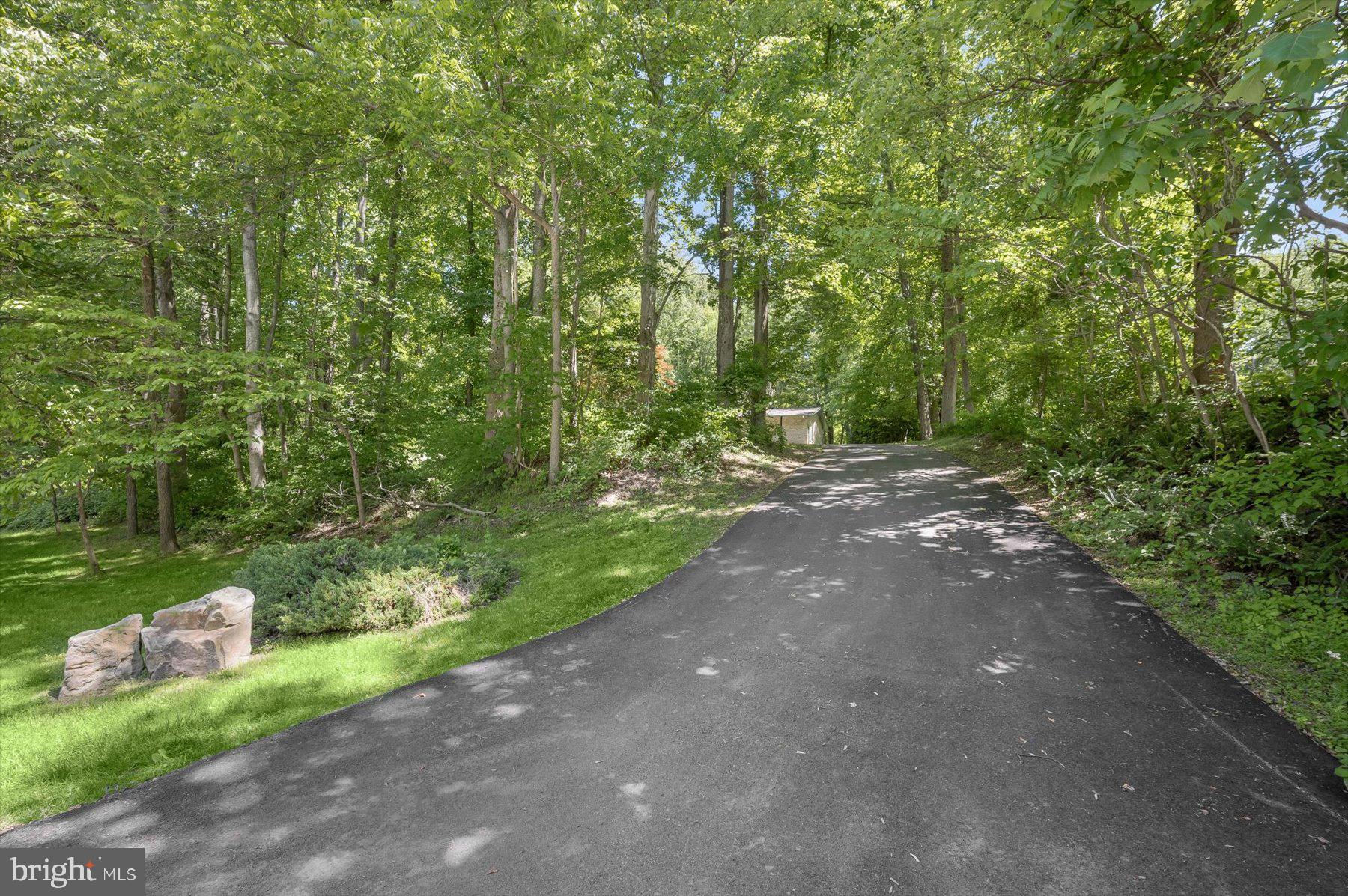 HAVILAND HILLS - Residential