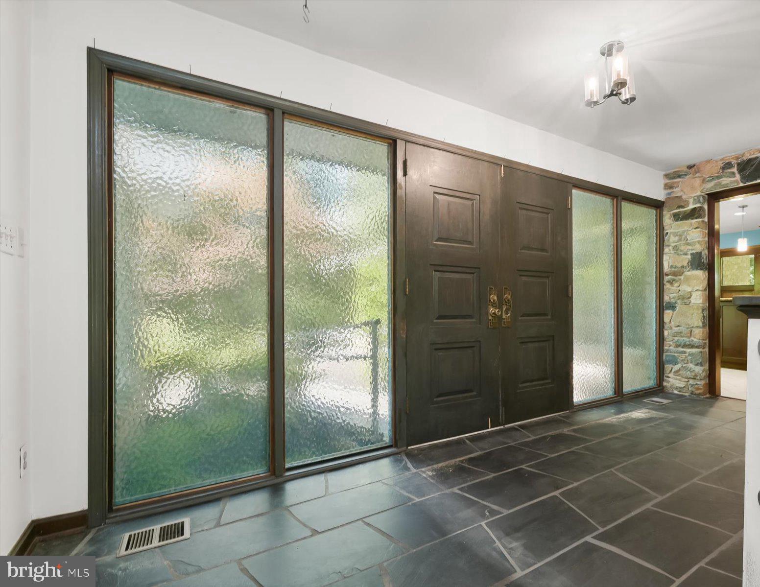 HAVILAND HILLS - Residential