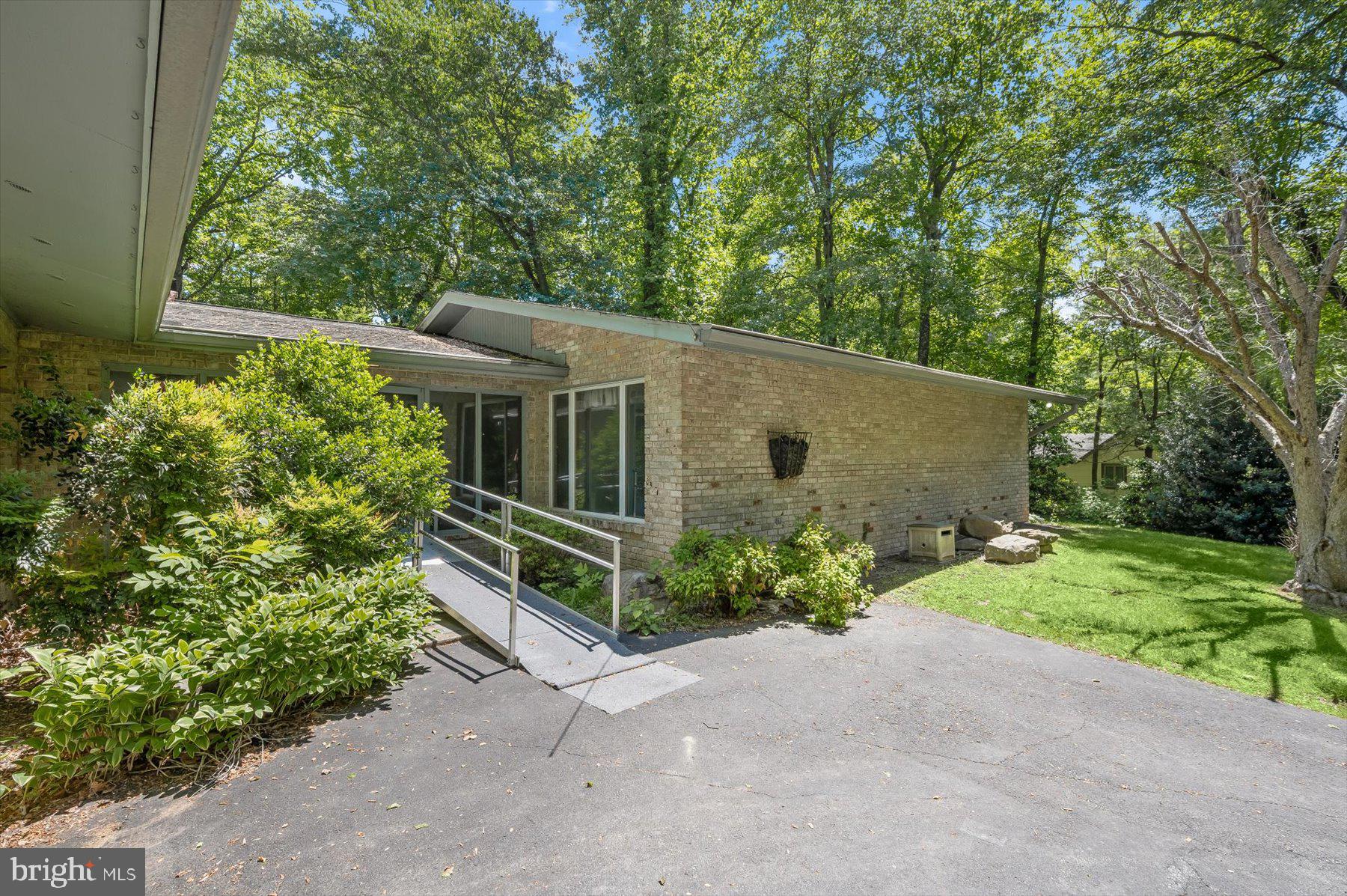 HAVILAND HILLS - Residential