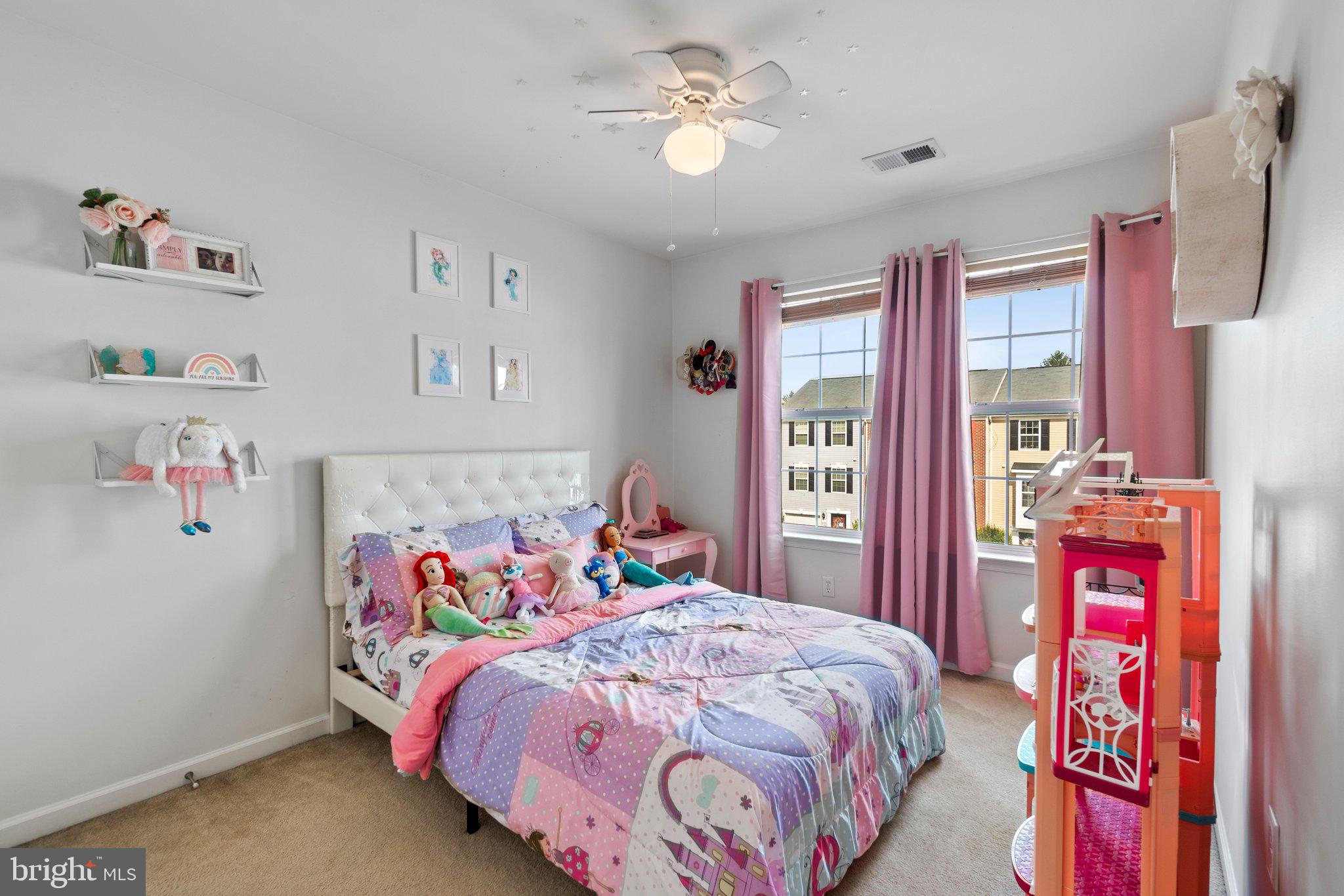 MANOR PARK - Residential