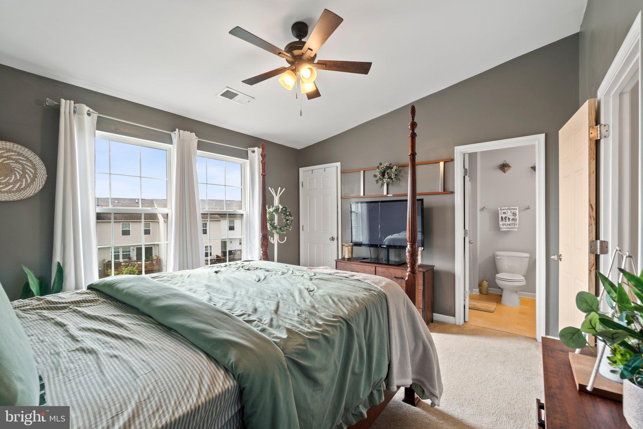 MANOR PARK - Residential