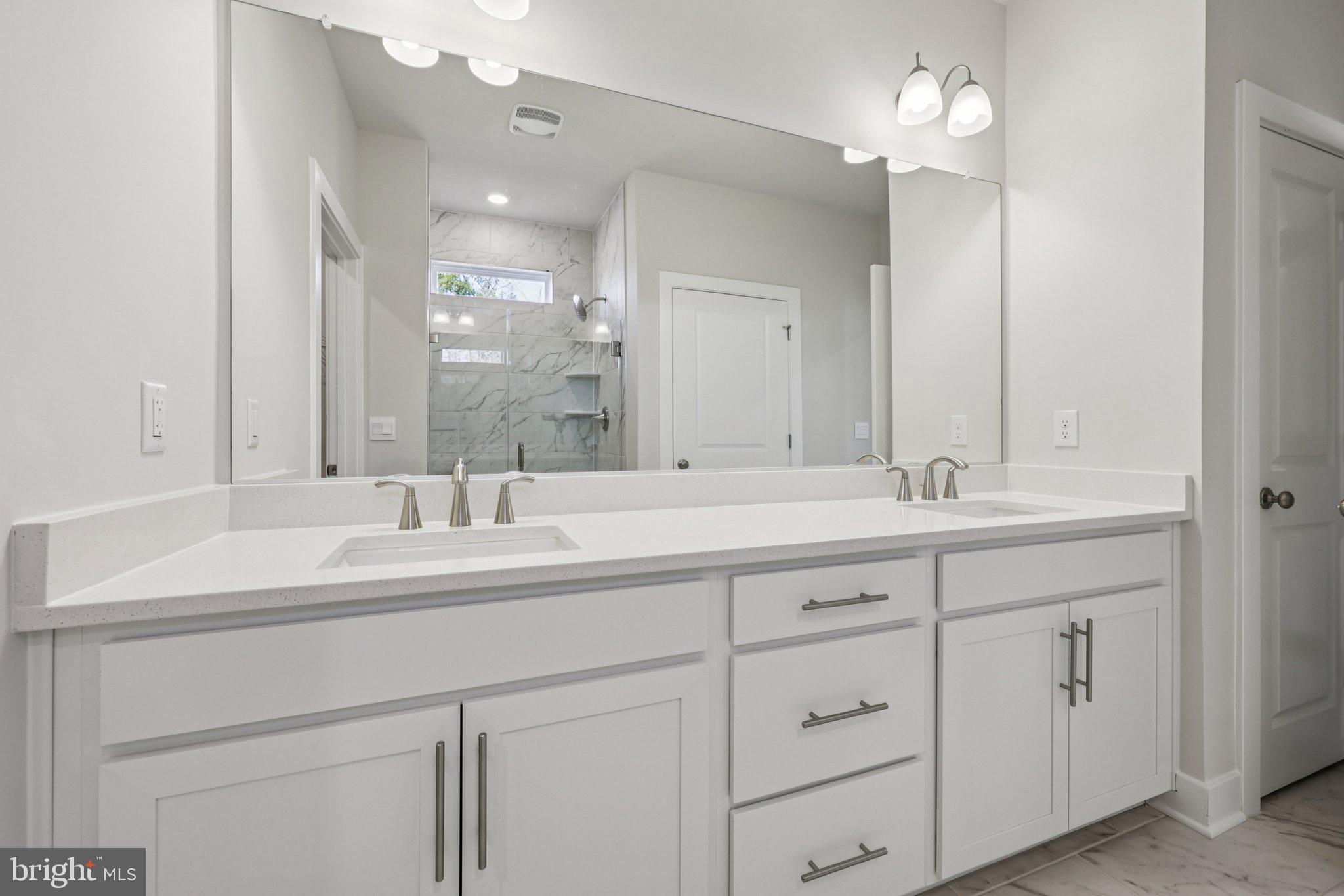 WILLOW RUN - Residential