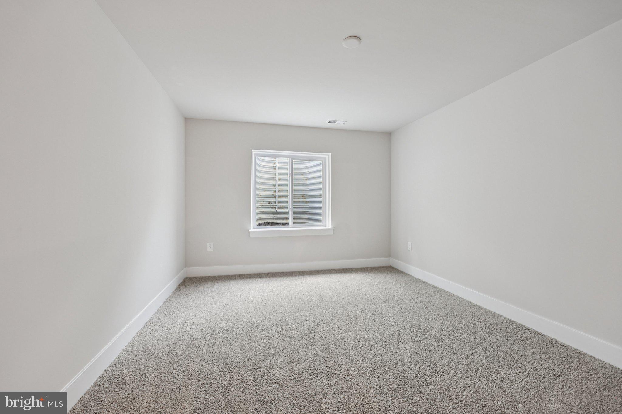 WILLOW RUN - Residential