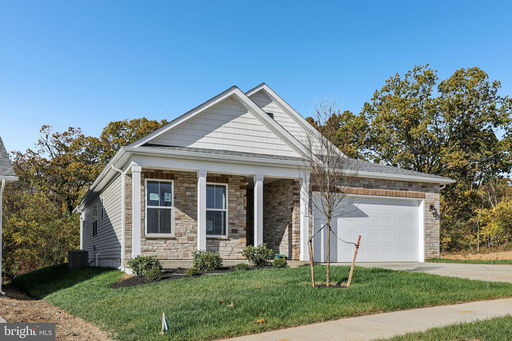 WILLOW RUN - Residential