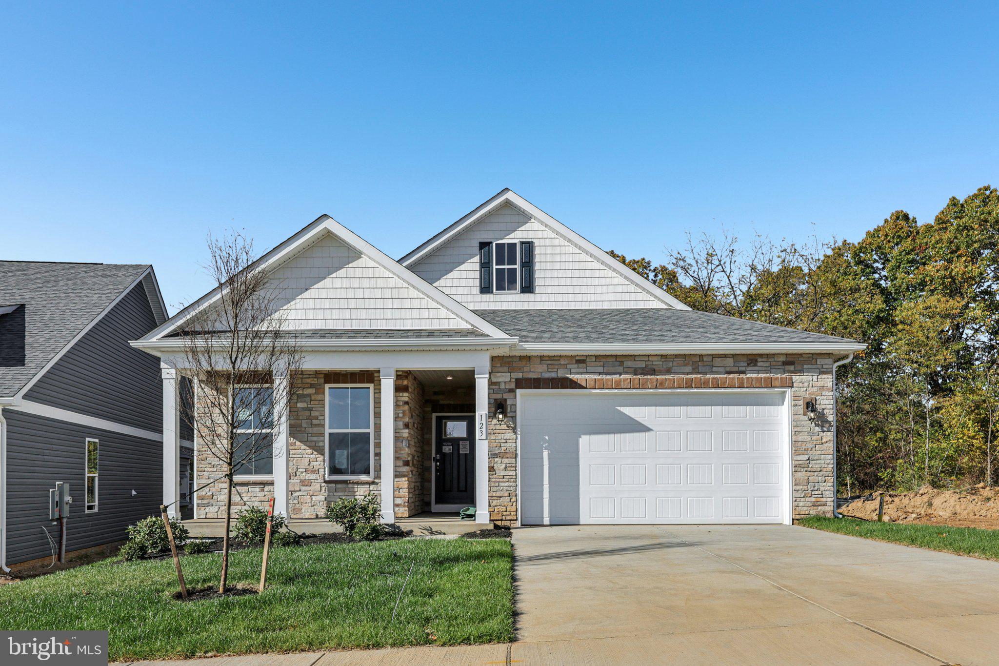 WILLOW RUN - Residential