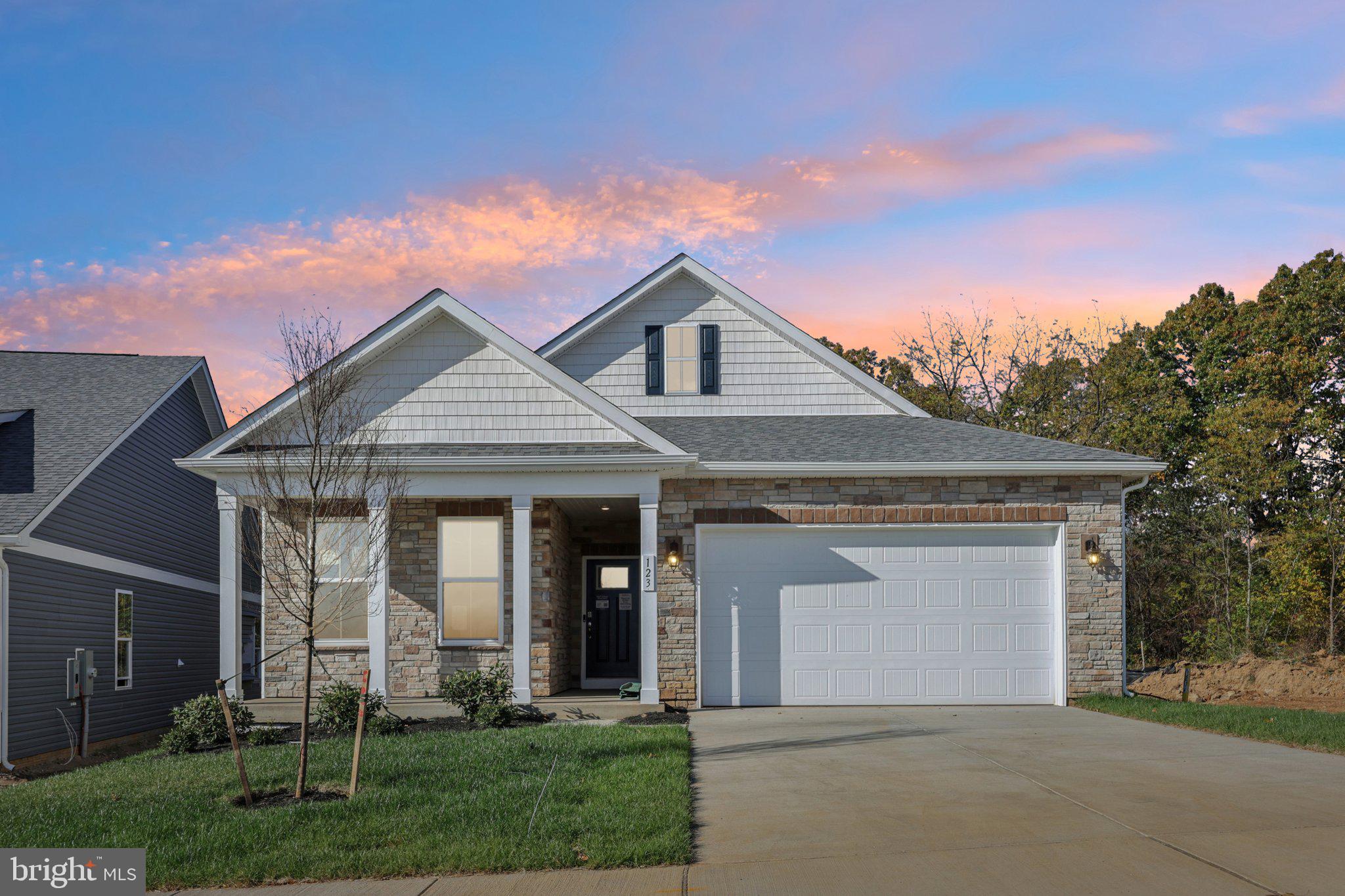 WILLOW RUN - Residential