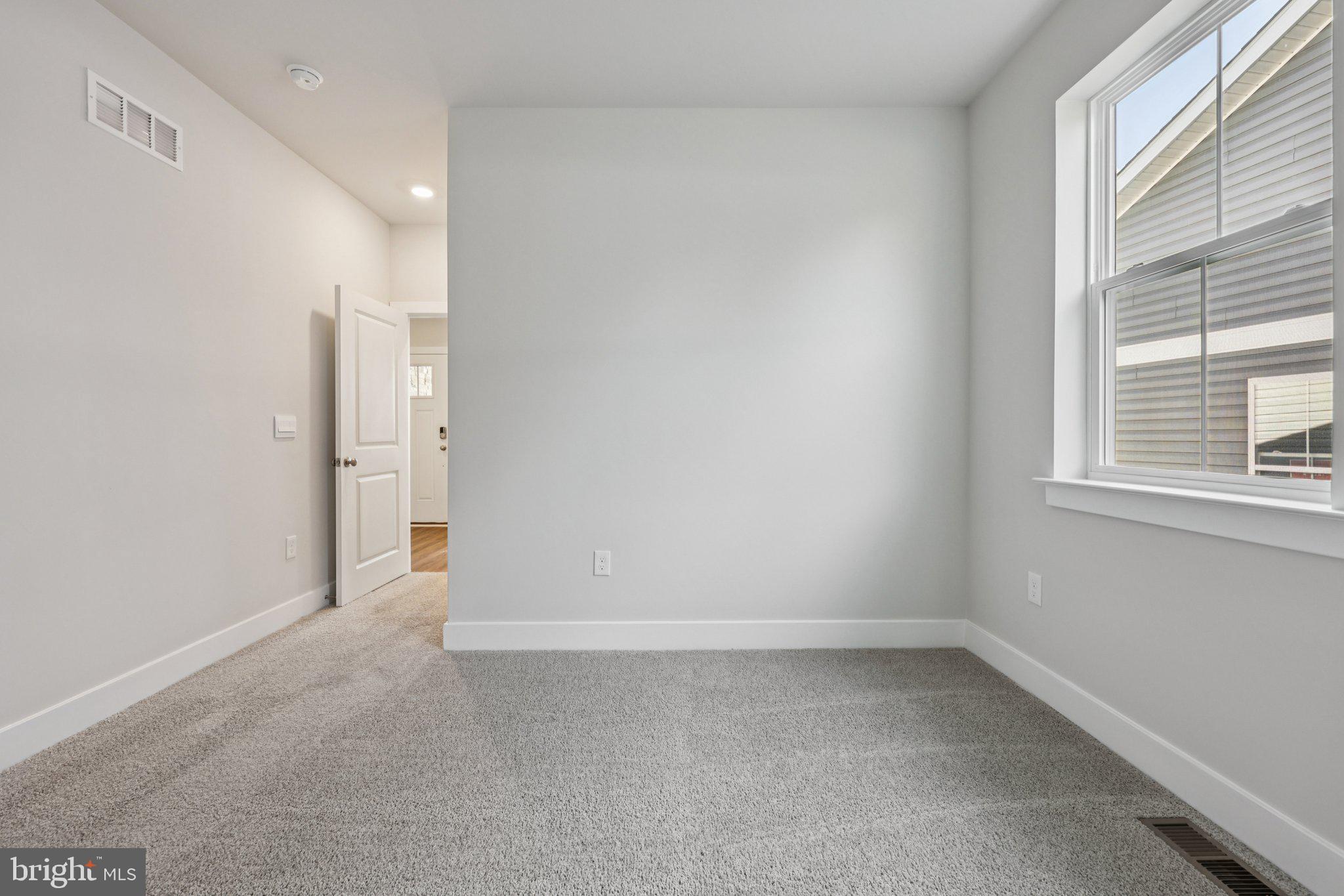 WILLOW RUN - Residential