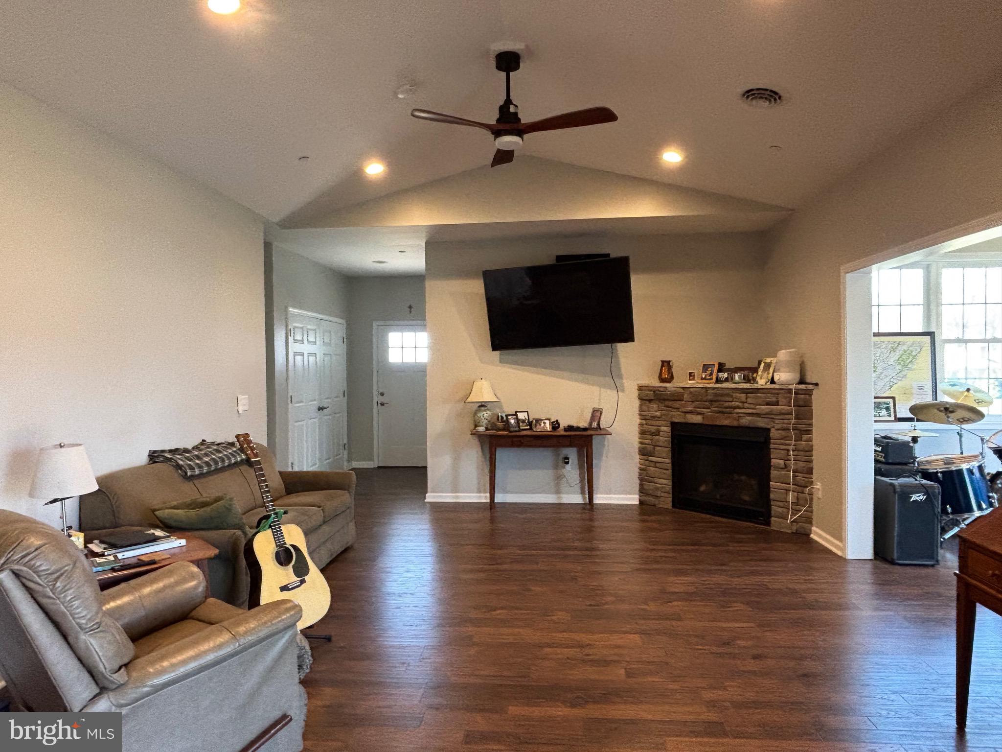 PRICHARD FARMS - Residential