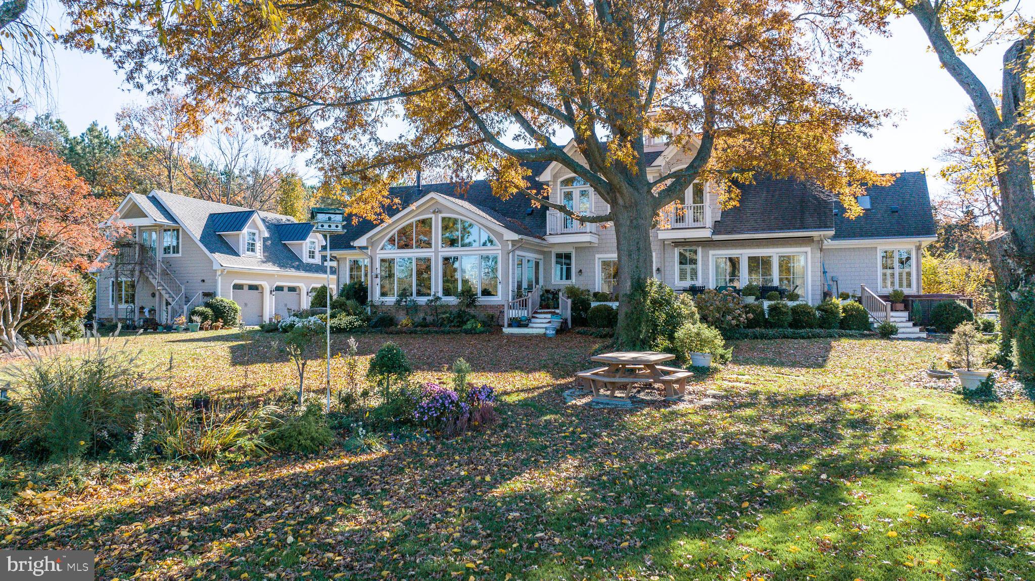 RAYS POINT - Residential