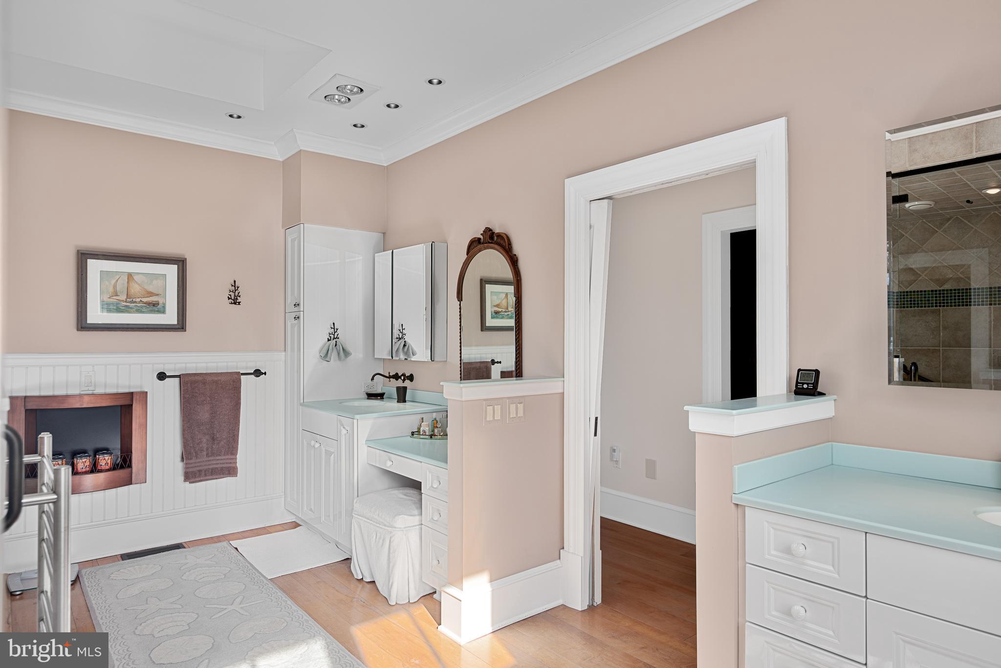 RAYS POINT - Residential