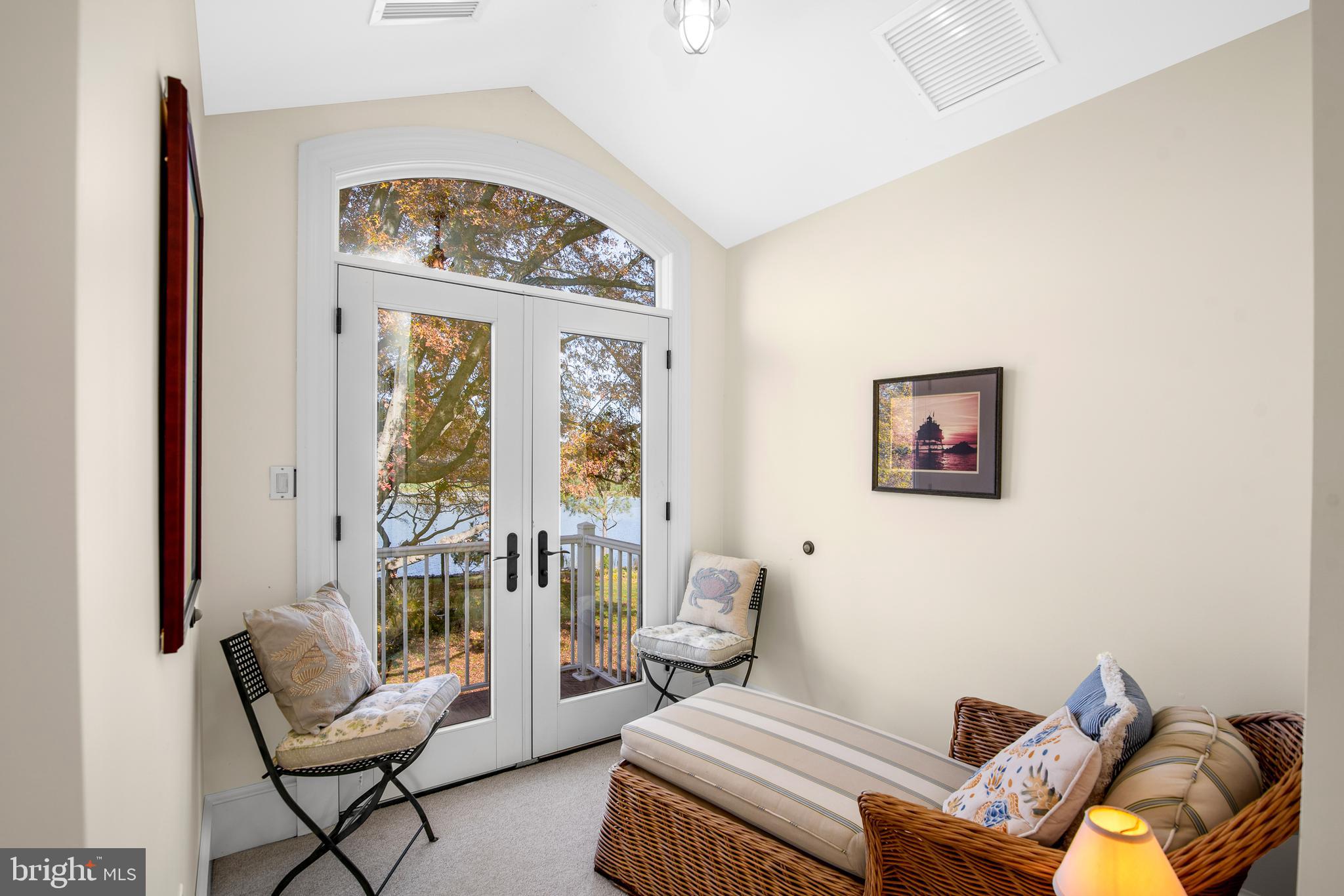 RAYS POINT - Residential