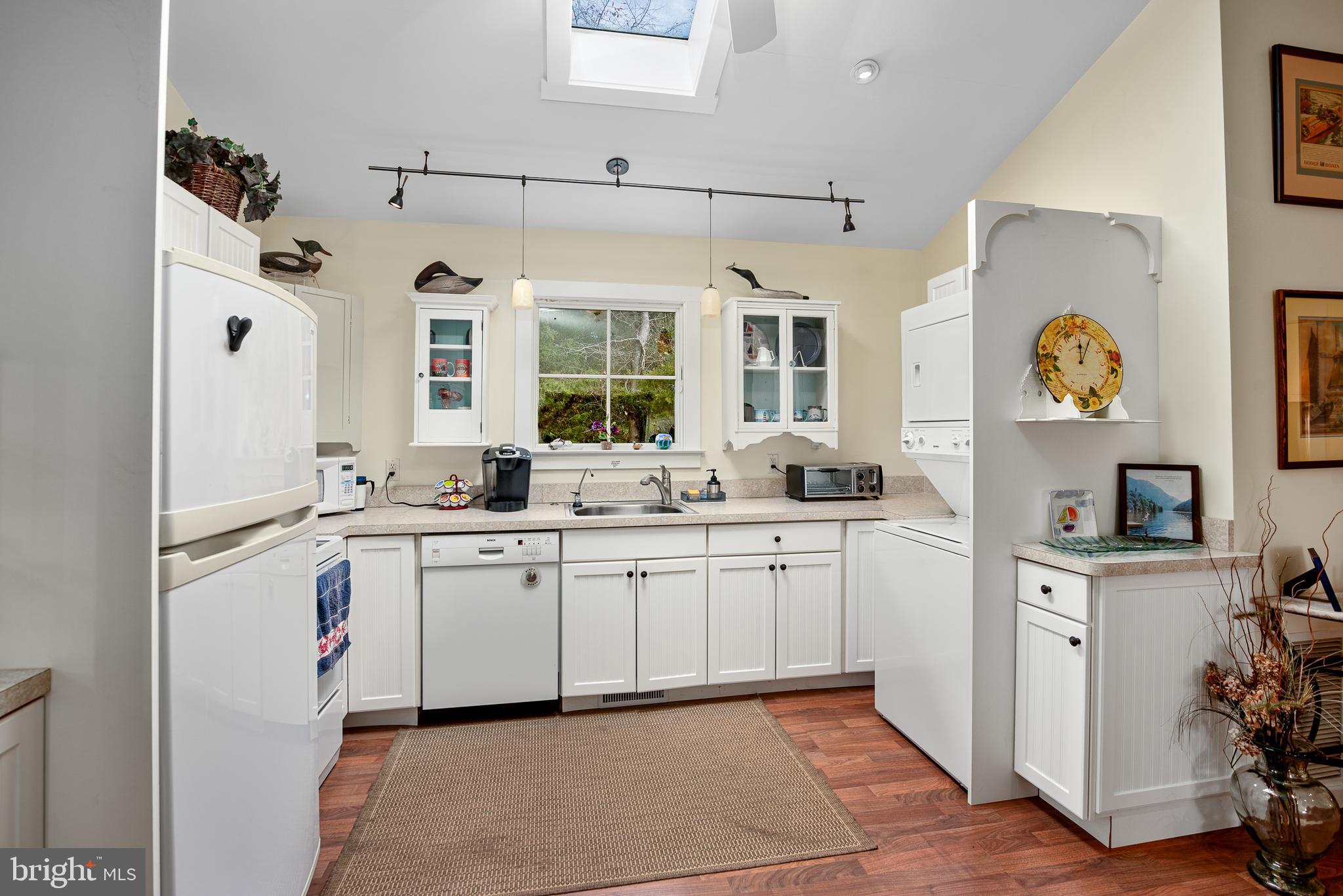 RAYS POINT - Residential