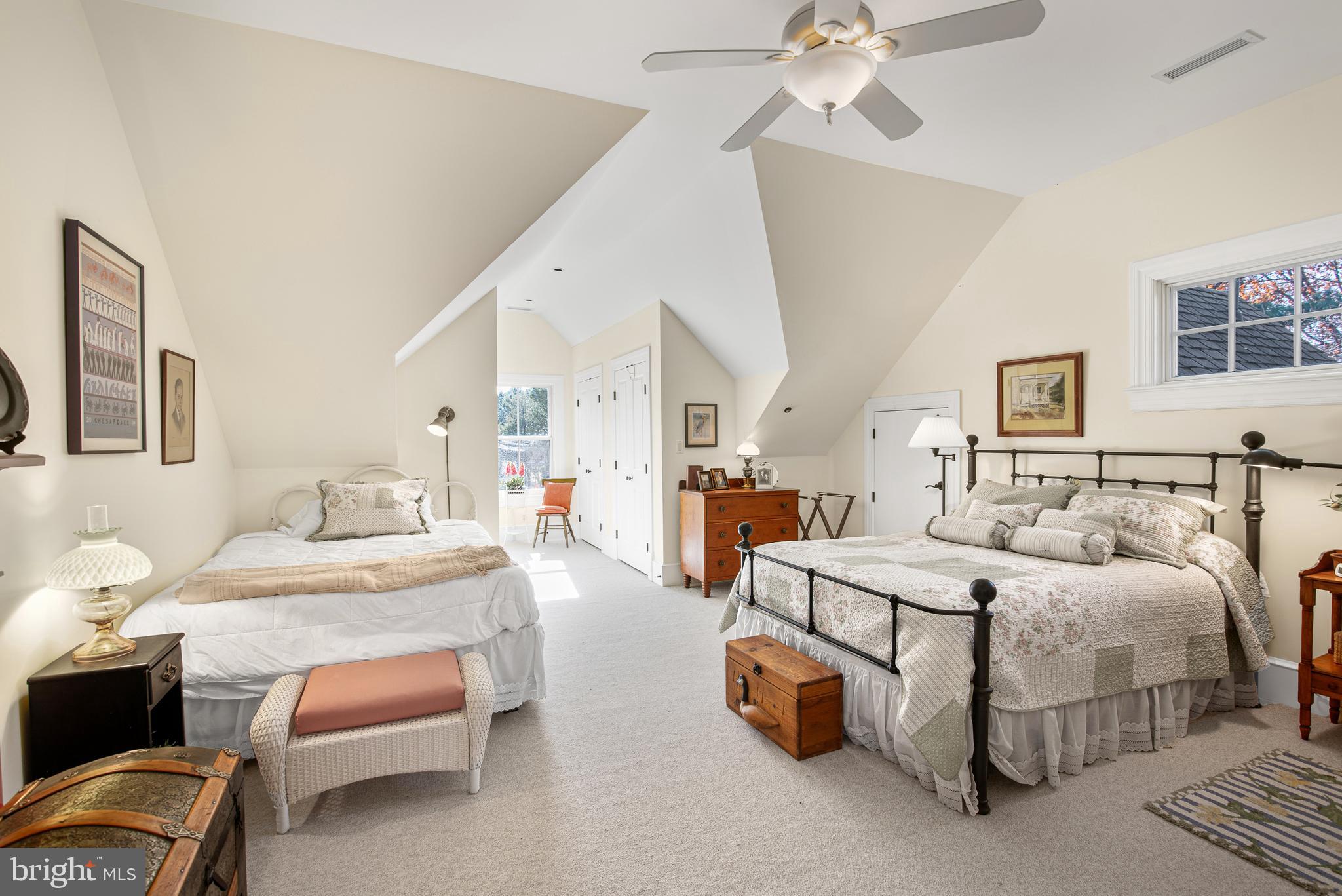 RAYS POINT - Residential