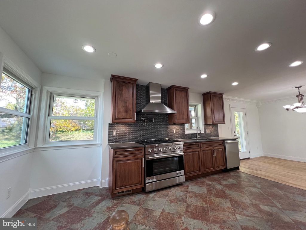 Photo of 6507 Lamont Place, HYATTSVILLE, MD 20784 (MLS # MDPG2180686)