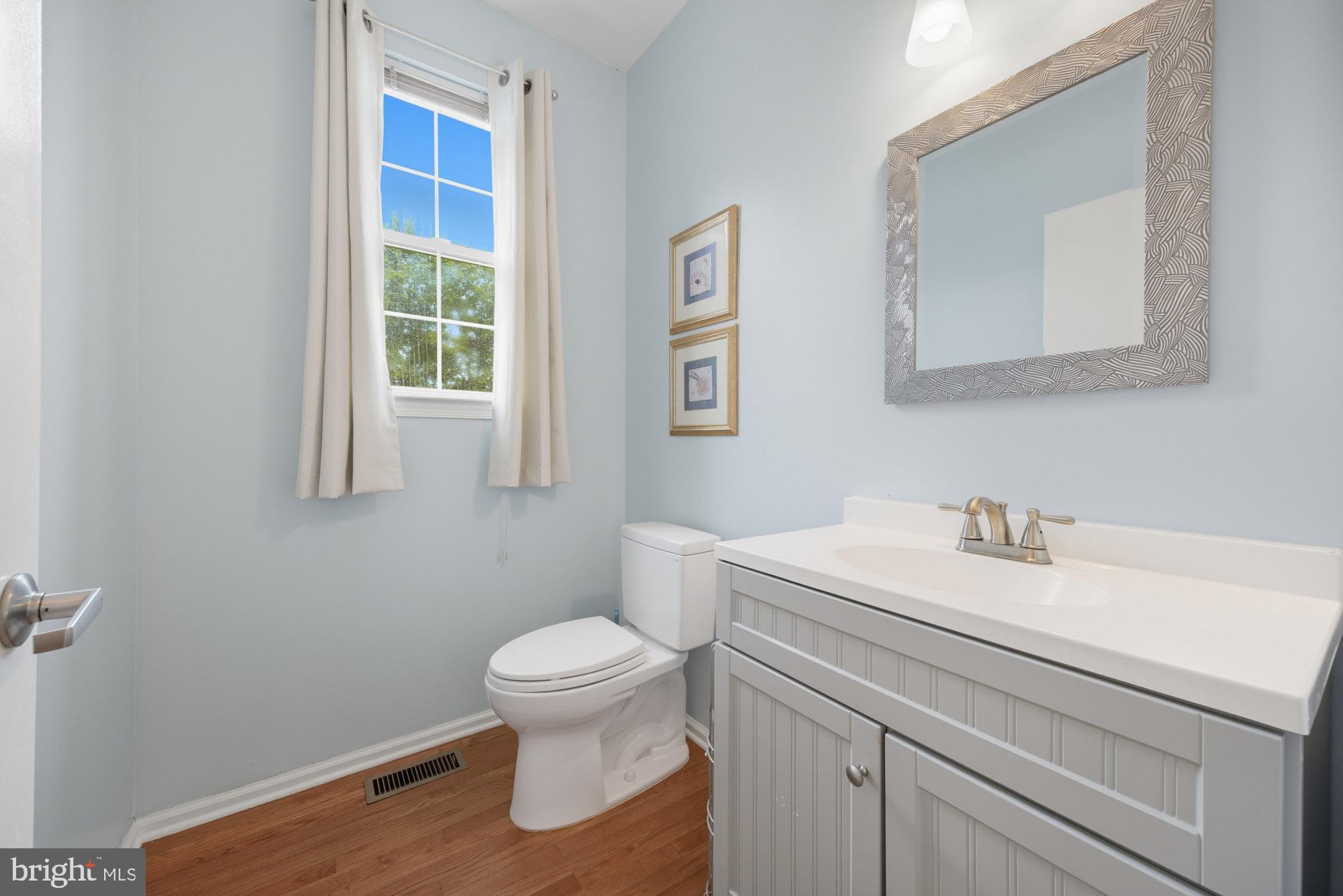 HUNTERS CHASE - Residential