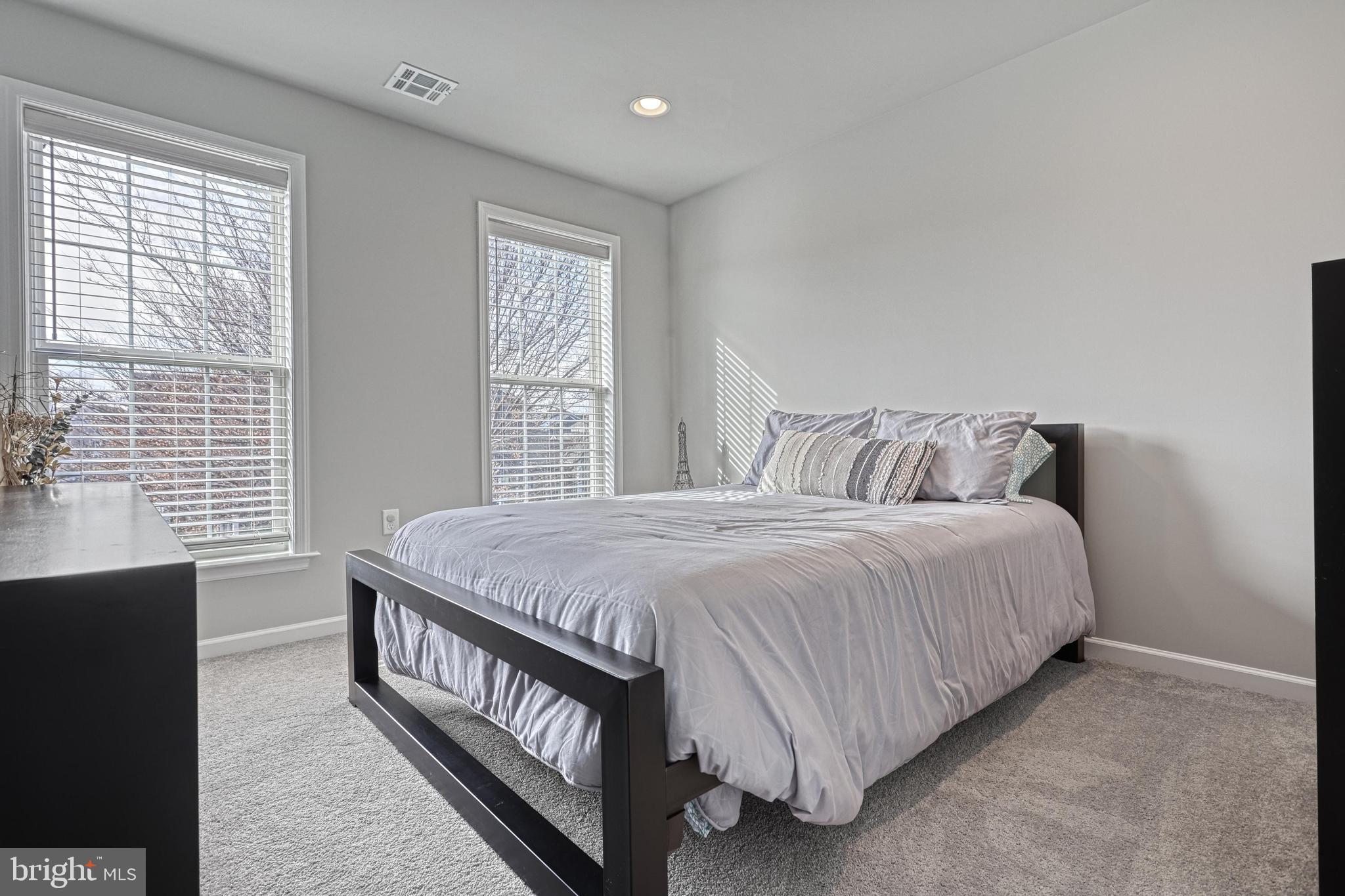 WALDEN - Residential