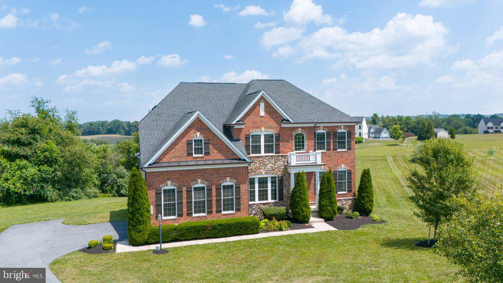 555 PARKLAND ROAD