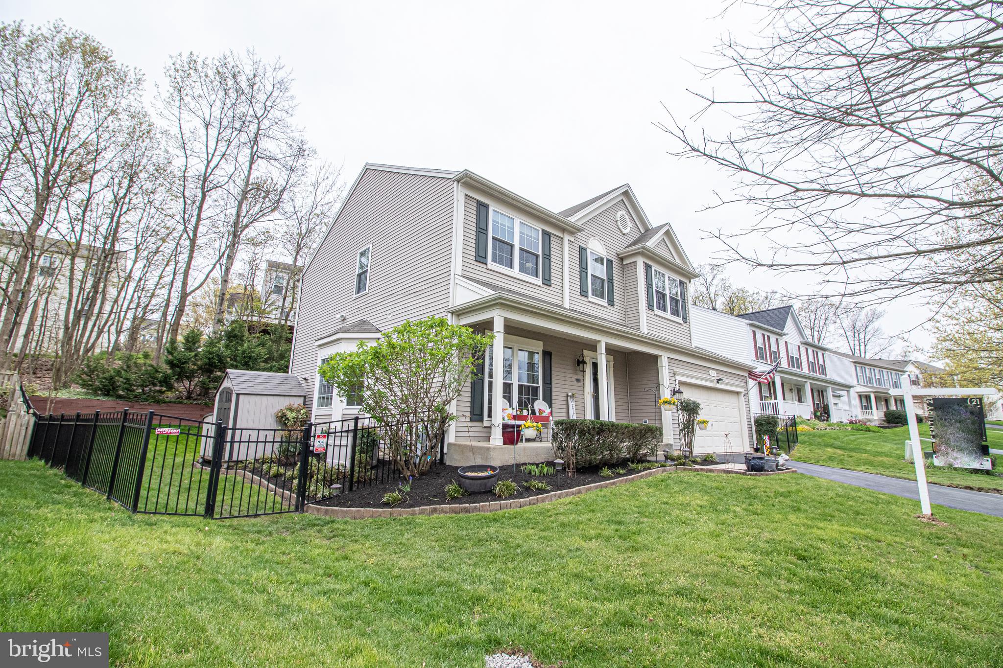 PEACHTREE EAST - Residential