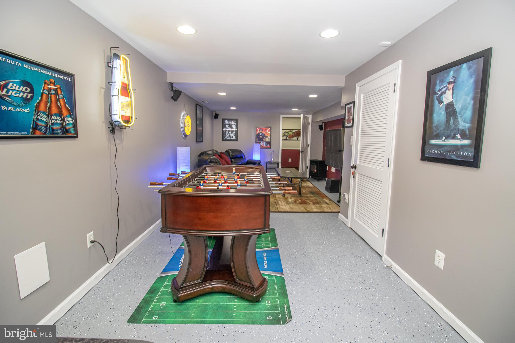 PEACHTREE EAST - Residential