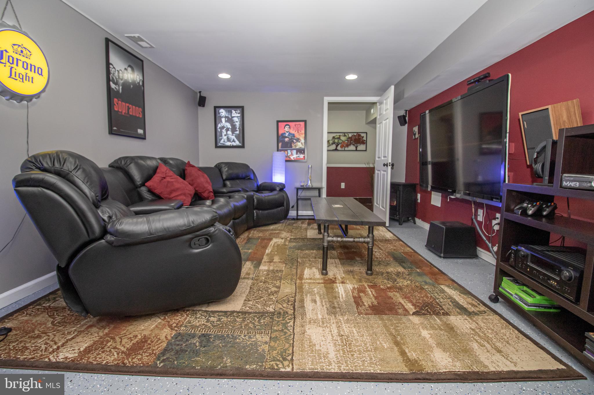 PEACHTREE EAST - Residential