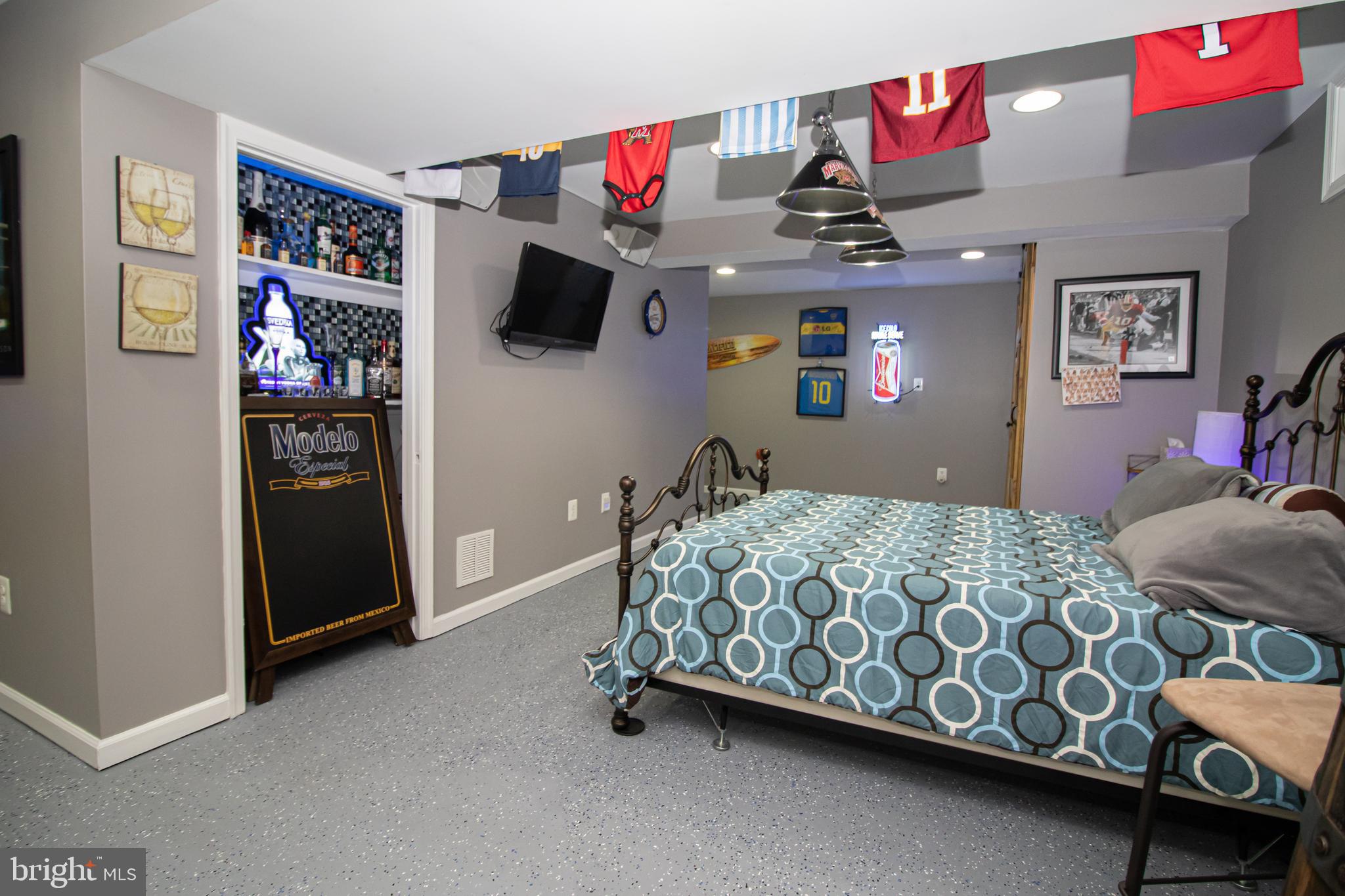 PEACHTREE EAST - Residential