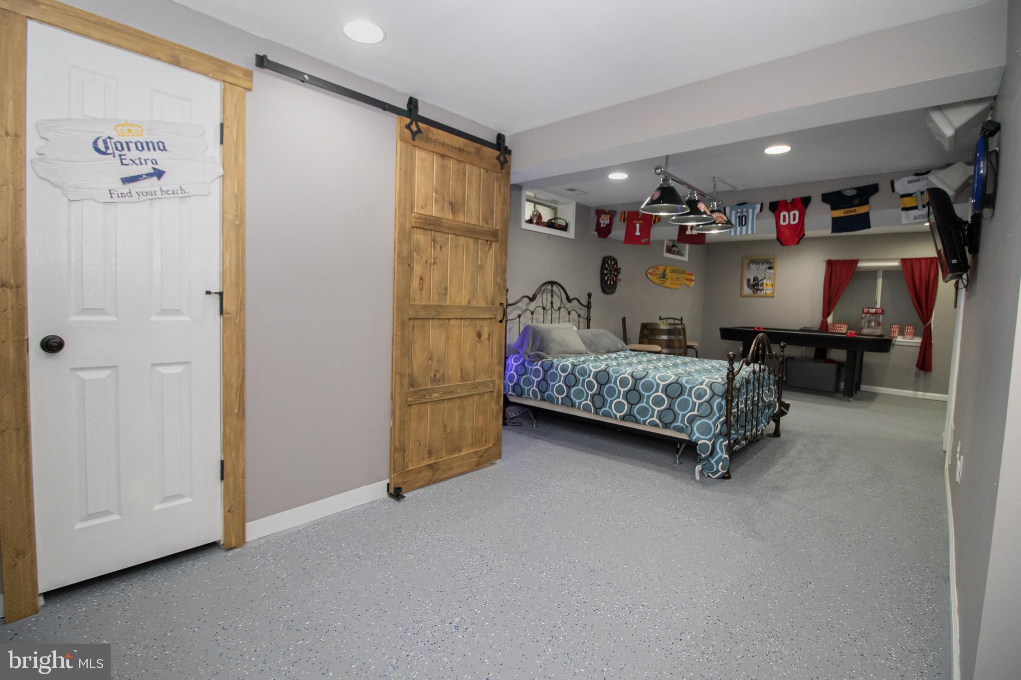 PEACHTREE EAST - Residential