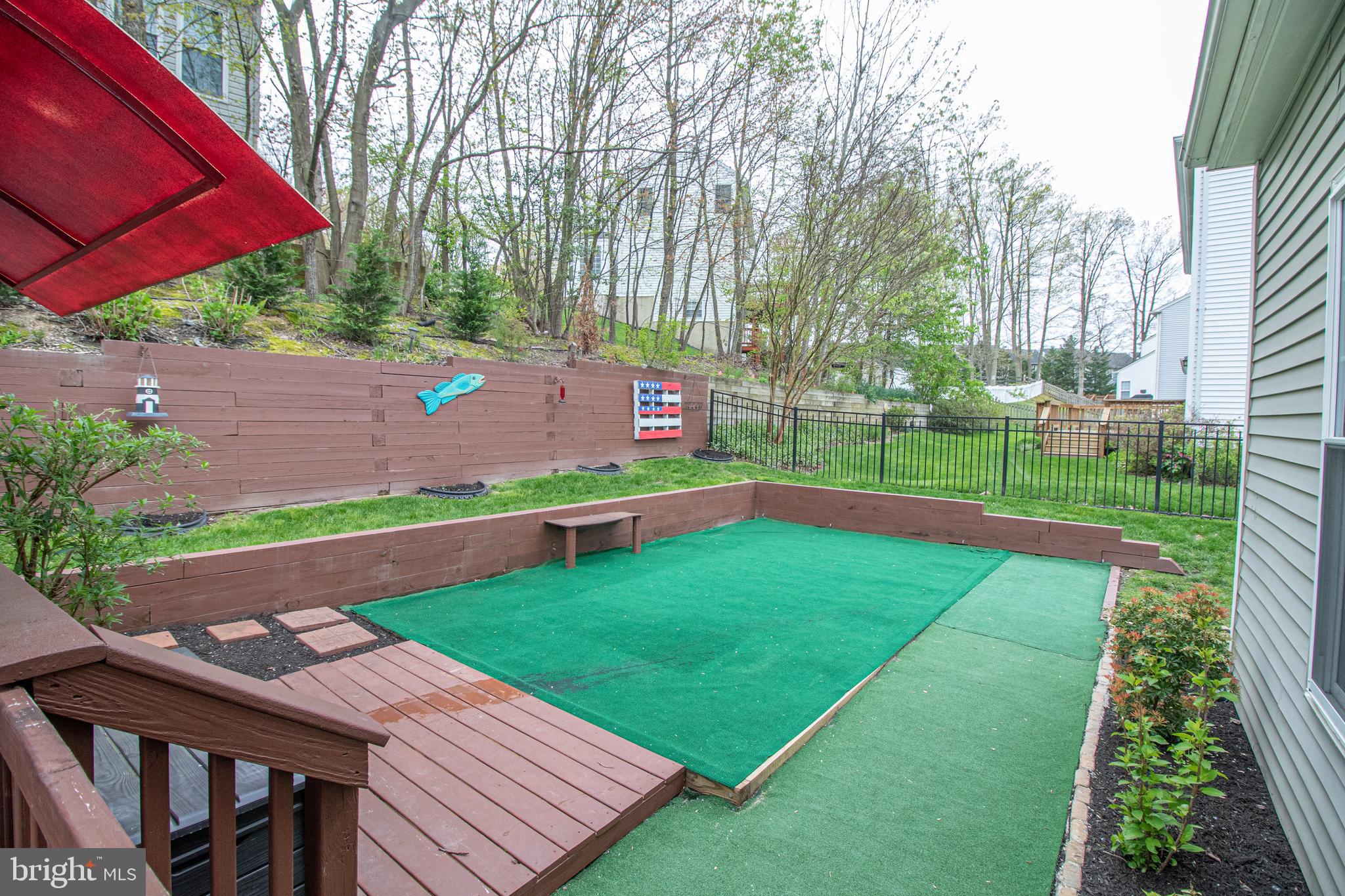 PEACHTREE EAST - Residential