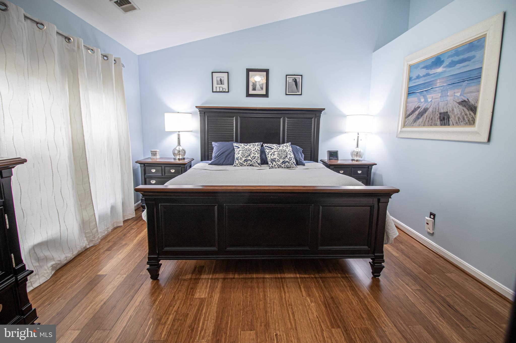 PEACHTREE EAST - Residential