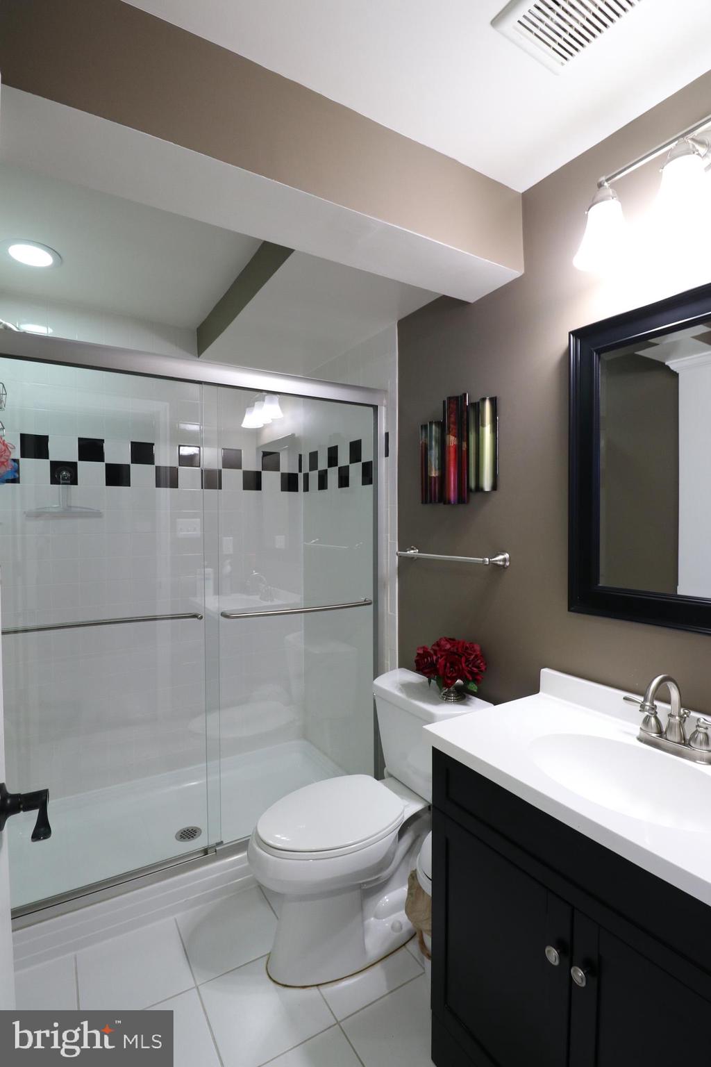 PEACHTREE EAST - Residential