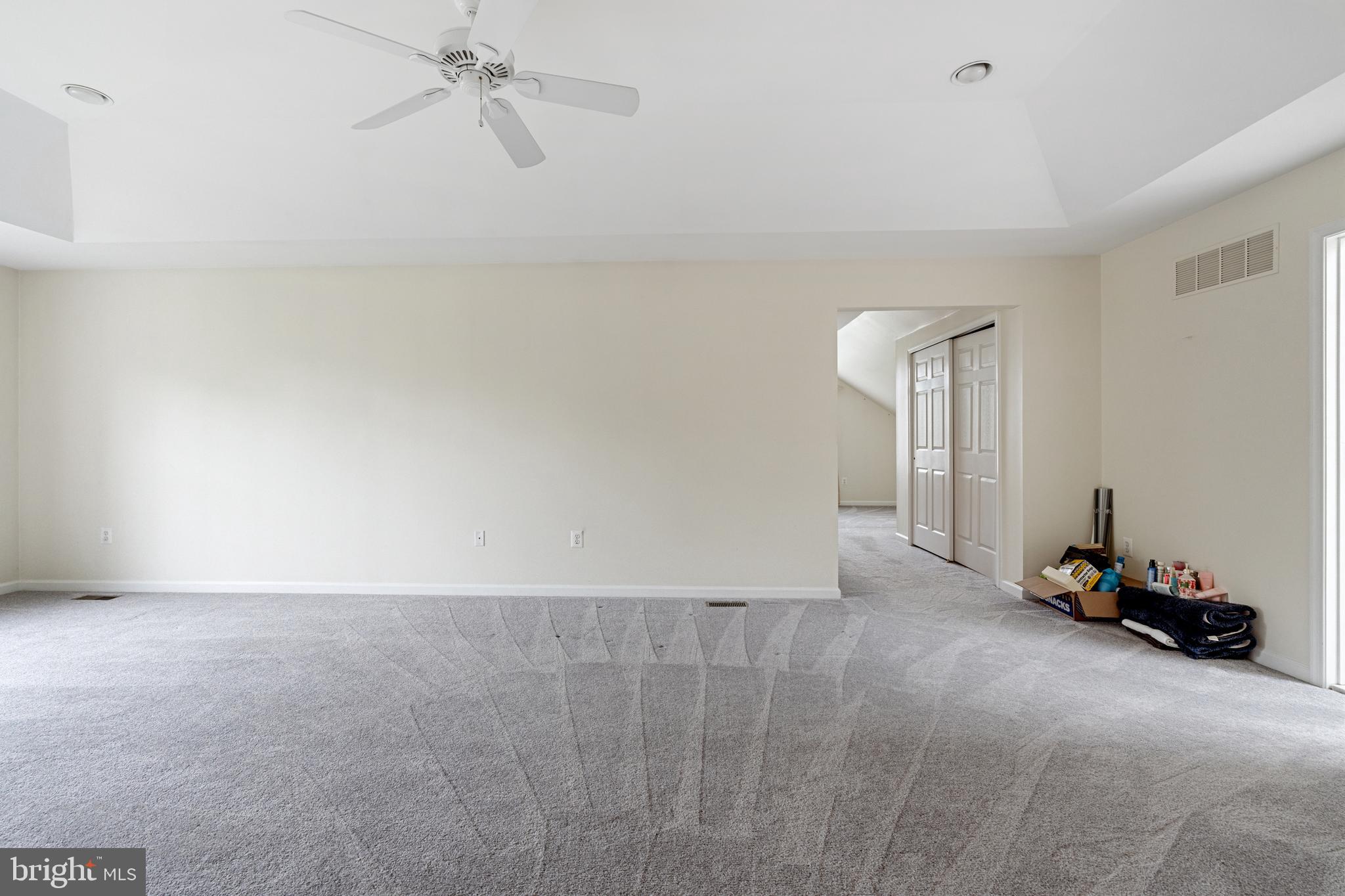 COLD SPRING HUNT - Residential