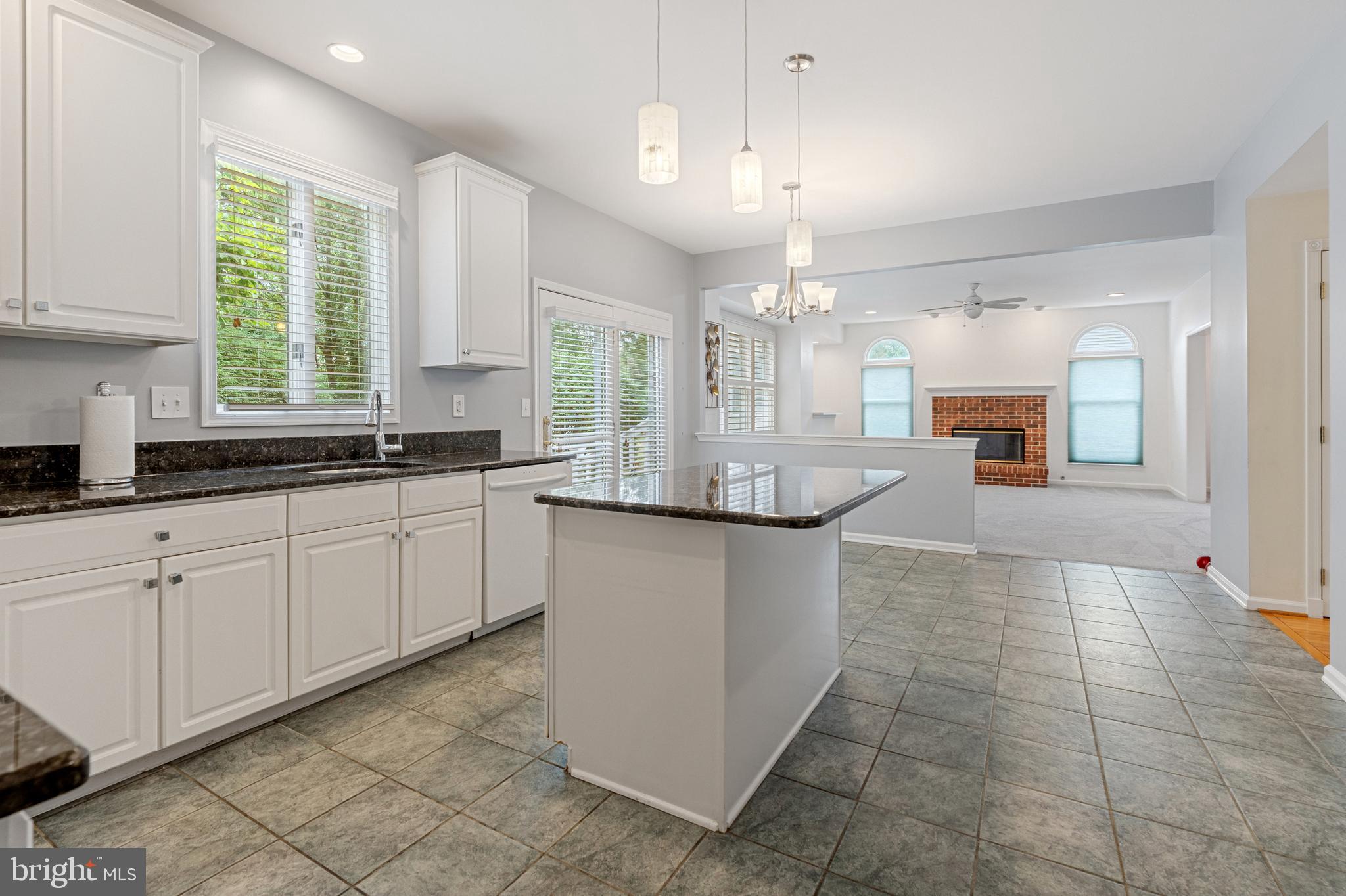 COLD SPRING HUNT - Residential
