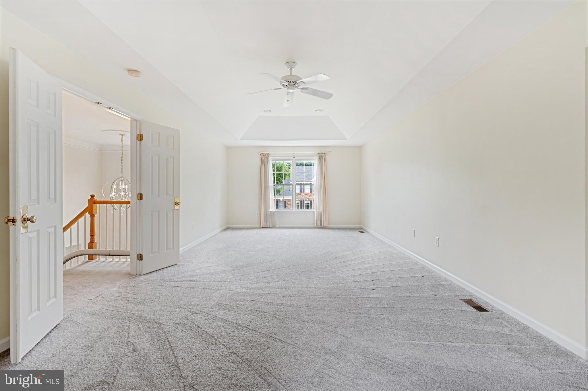 COLD SPRING HUNT - Residential