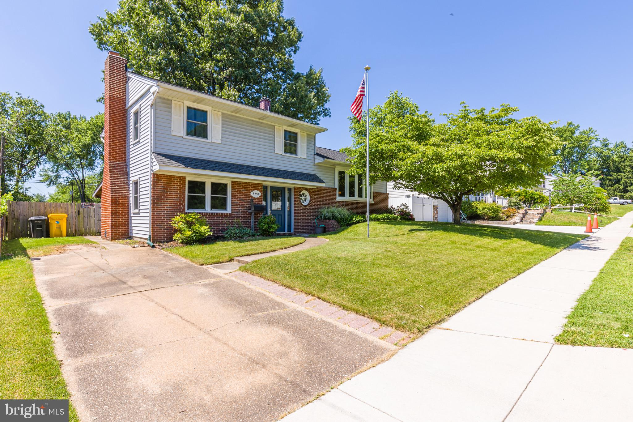 390 PHIRNE ROAD W