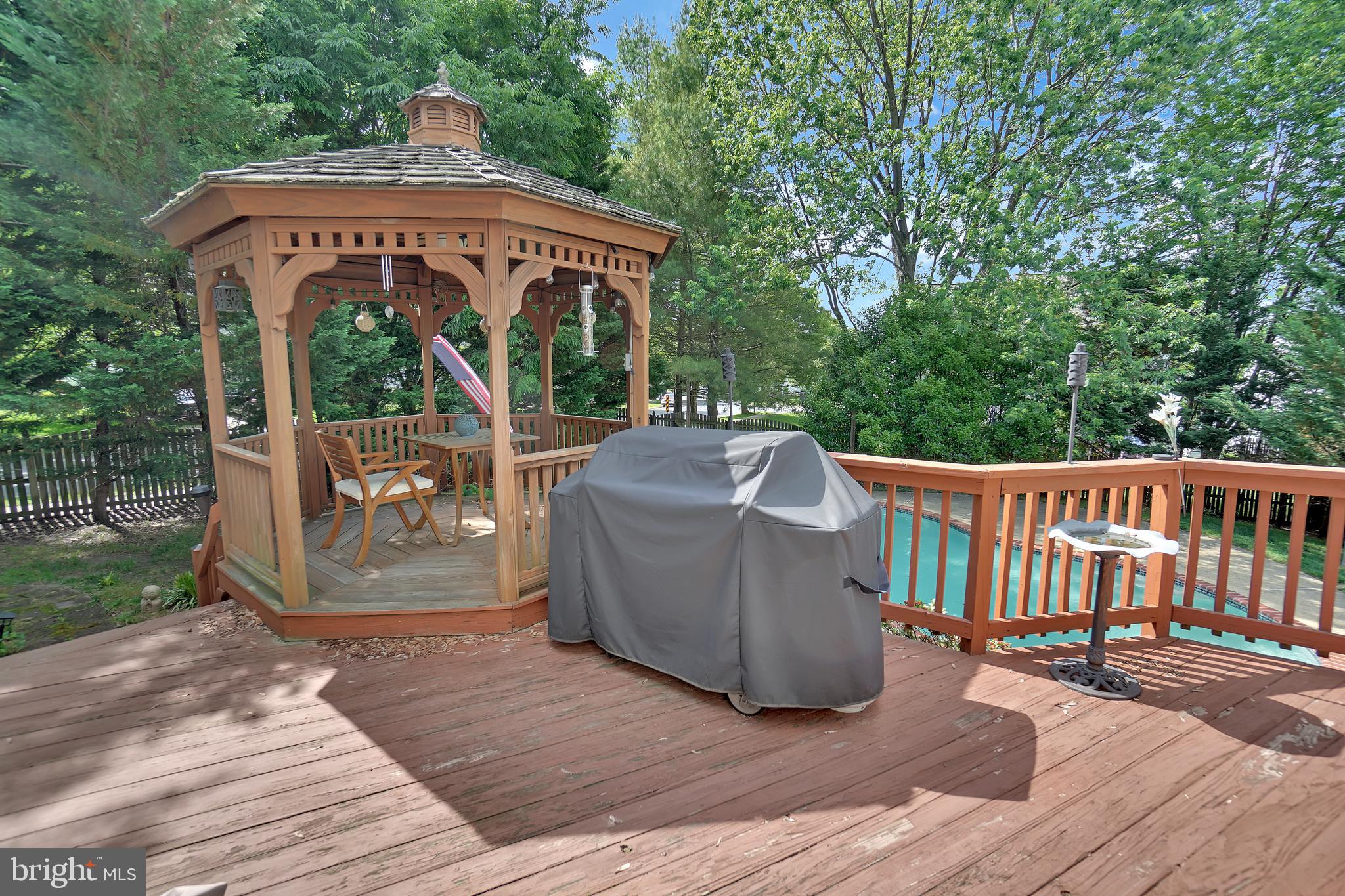 CHAPMAN FARM - Residential